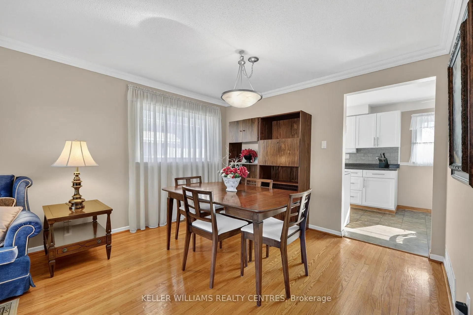 Photo 10 of 13 Laurentide Avenue, Aurora, Aurora Heights — HOMEH