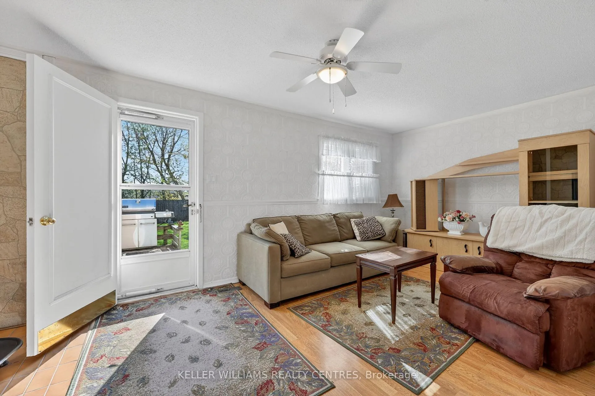 Photo 14 of 13 Laurentide Avenue, Aurora, Aurora Heights — HOMEH