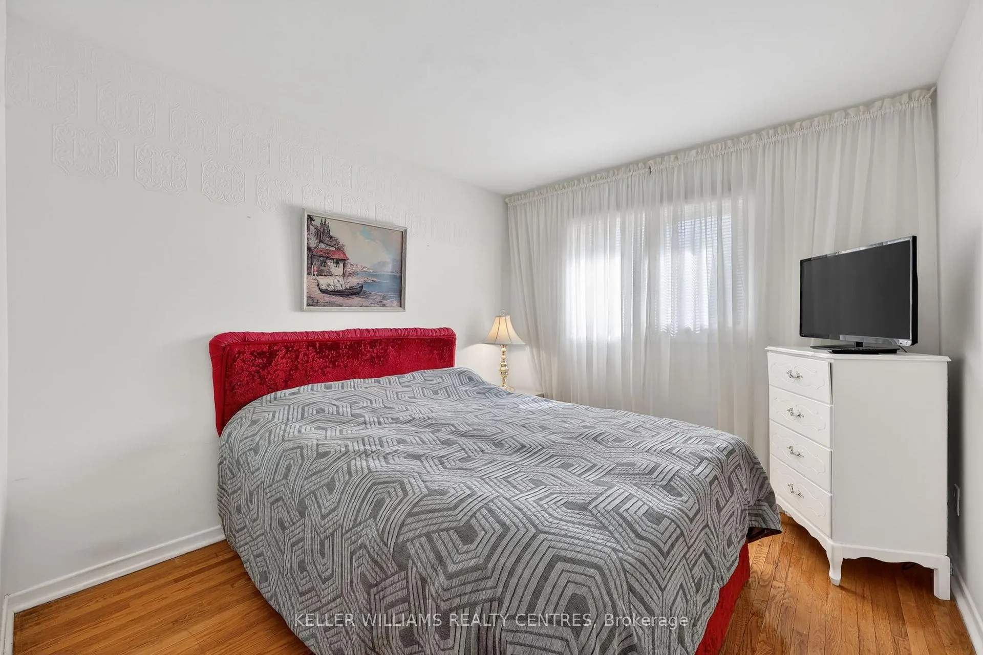 Photo 21 of 13 Laurentide Avenue, Aurora, Aurora Heights — HOMEH