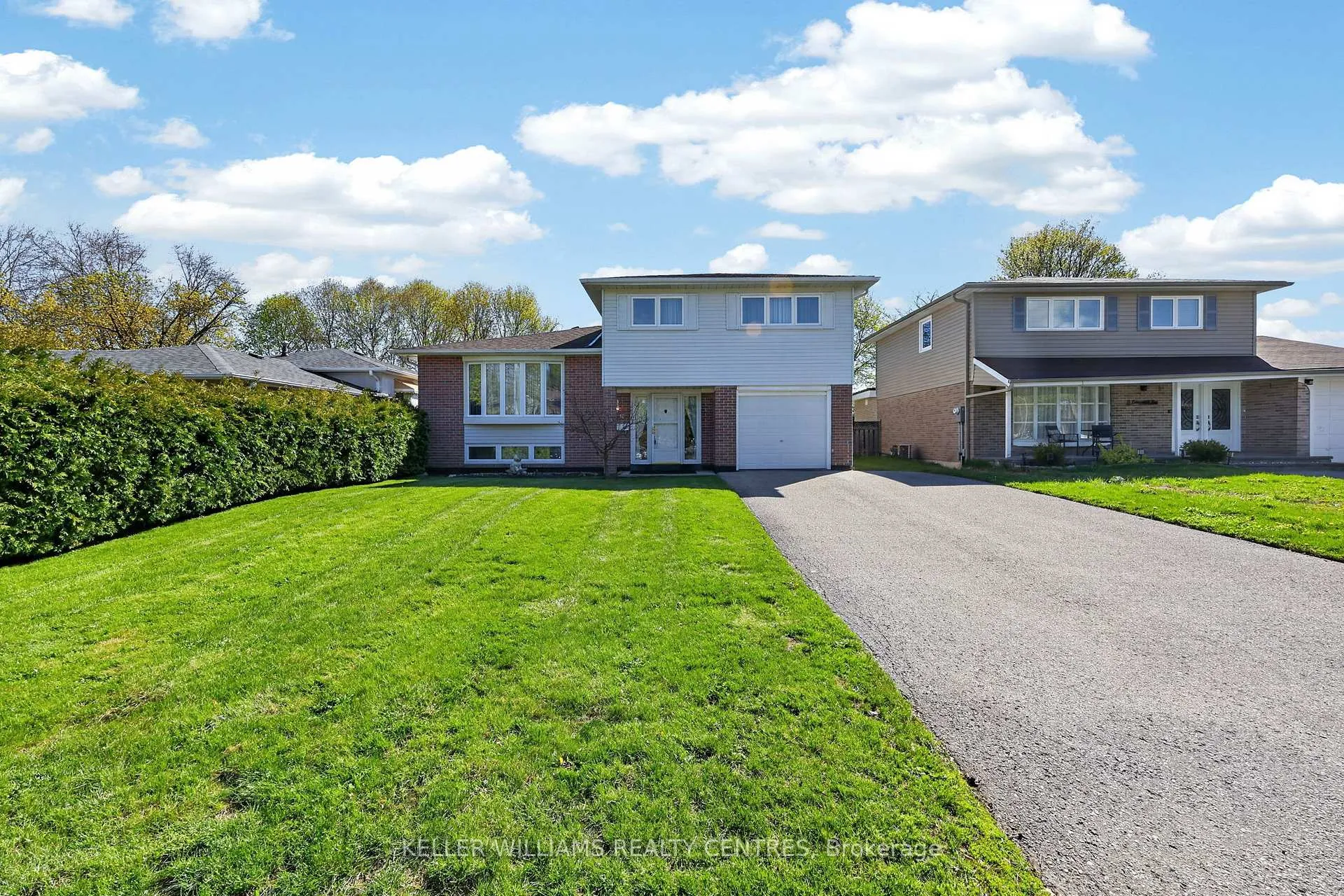 Photo 40 of 13 Laurentide Avenue, Aurora, Aurora Heights — HOMEH