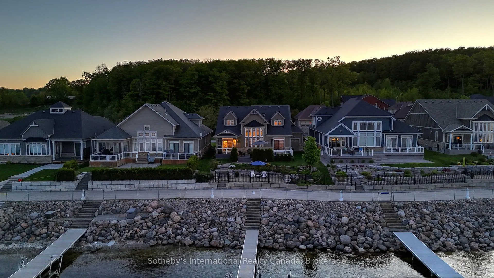 Photo 11 of 409 Bayport Boulevard, Midland — HOMEH
