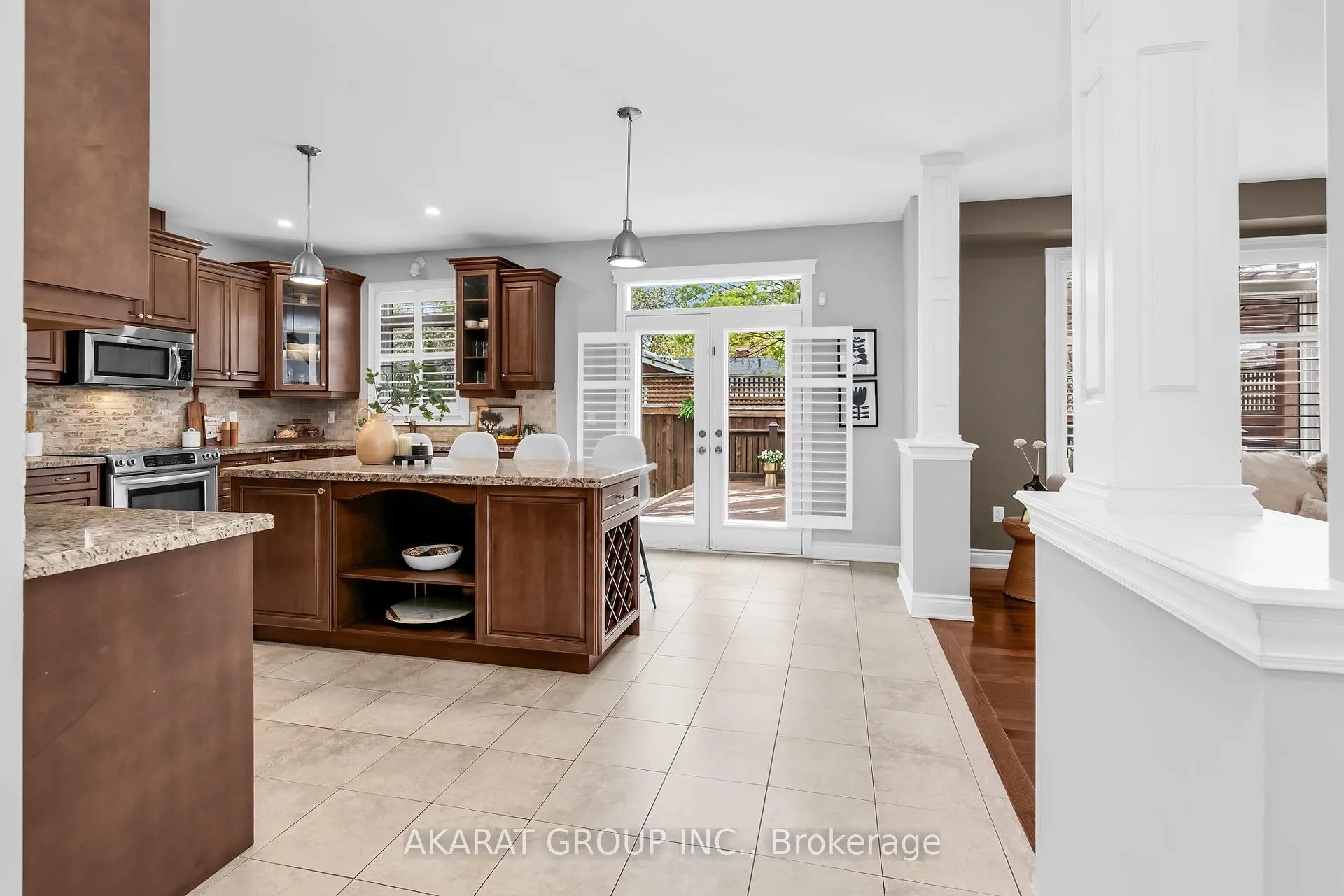 Photo 11 of 2376 Brockberry Crescent, Oakville, Westmount — HOMEH