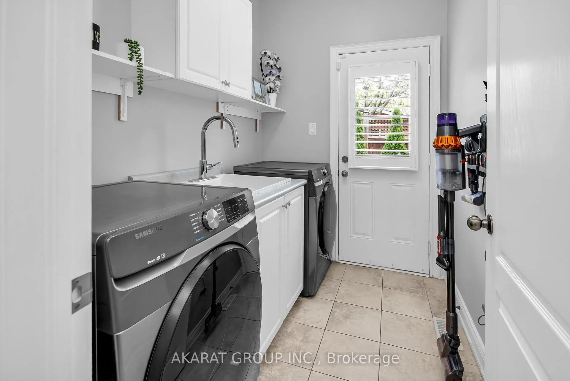 Photo 39 of 2376 Brockberry Crescent, Oakville, Westmount — HOMEH