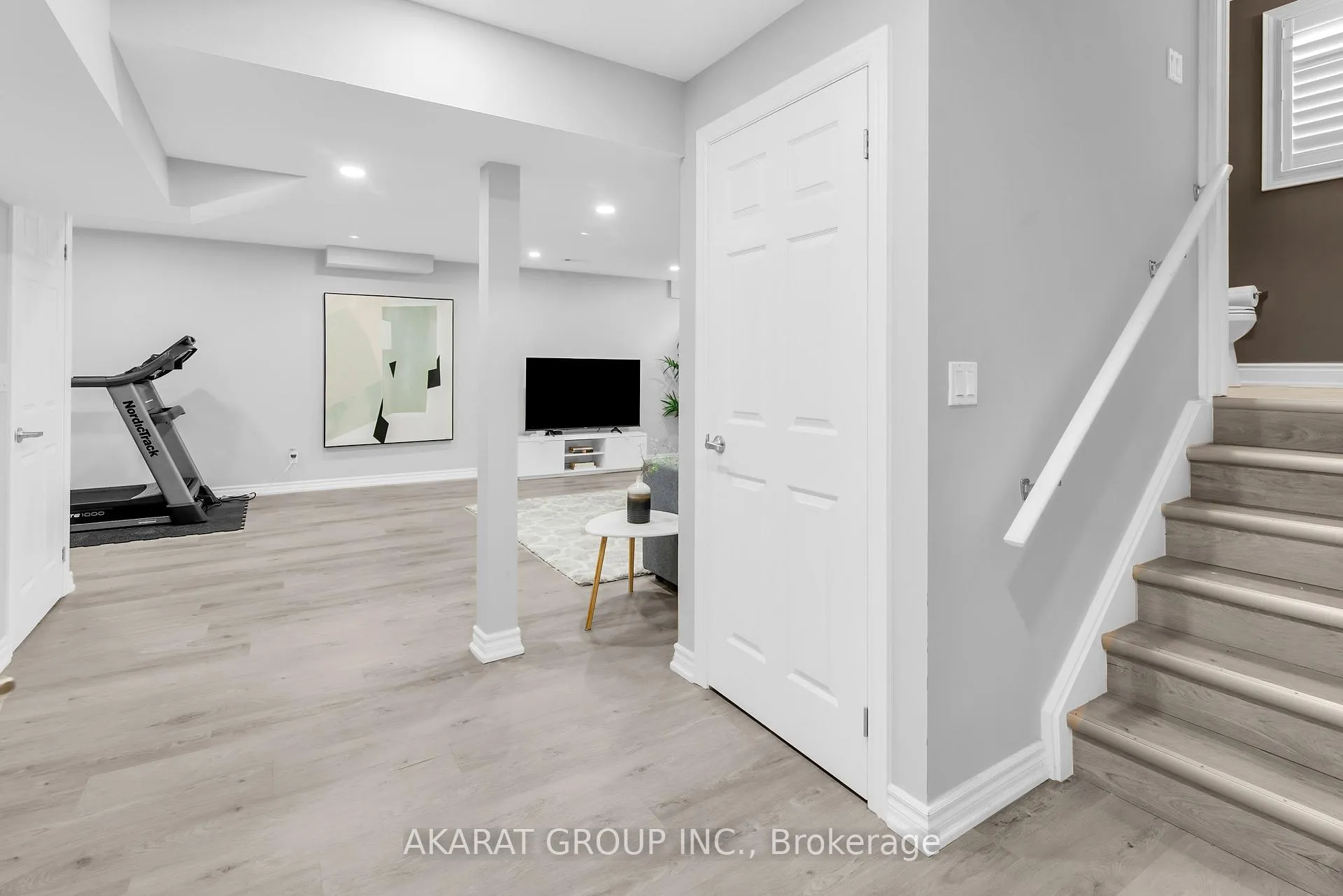 Photo 40 of 2376 Brockberry Crescent, Oakville, Westmount — HOMEH
