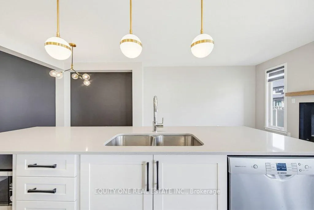 Photo 22 of 2033 Allegrini Terrace, Ottawa, Kanata - Emerald Meadows/Trailwest — HOMEH