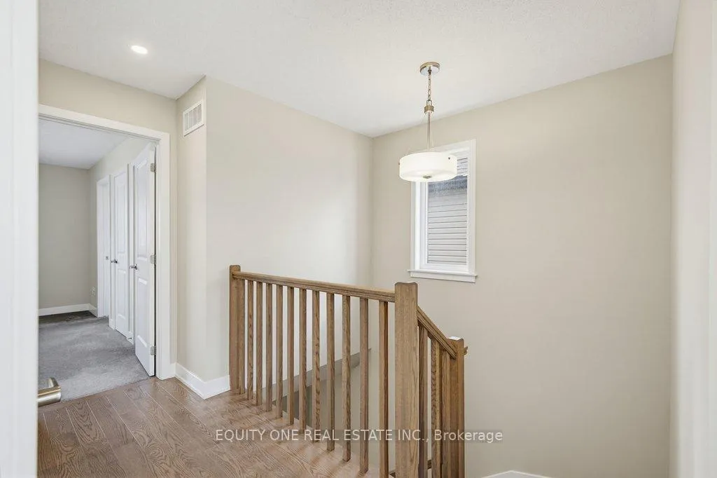 Photo 26 of 2033 Allegrini Terrace, Ottawa, Kanata - Emerald Meadows/Trailwest — HOMEH