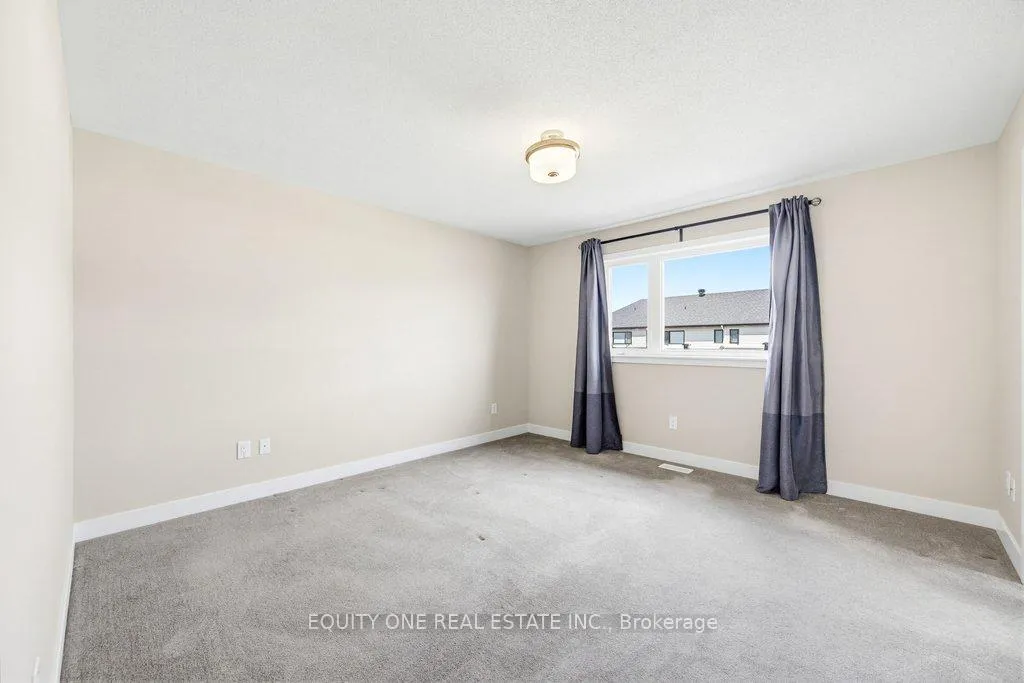 Photo 31 of 2033 Allegrini Terrace, Ottawa, Kanata - Emerald Meadows/Trailwest — HOMEH