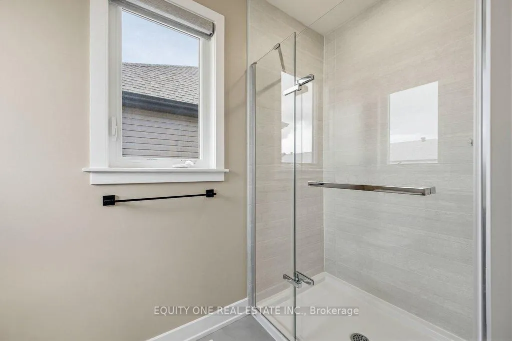 Photo 35 of 2033 Allegrini Terrace, Ottawa, Kanata - Emerald Meadows/Trailwest — HOMEH