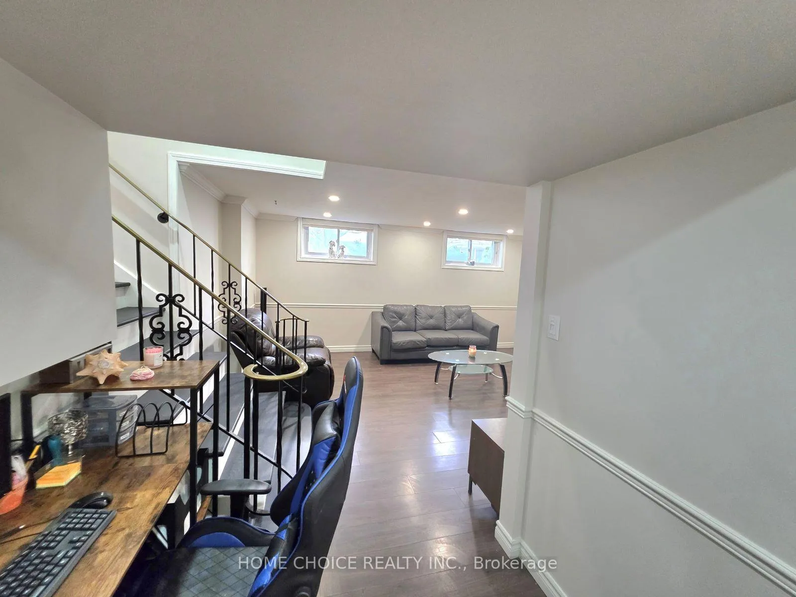 Photo 23 of 130 Champlain Crescent, Kitchener, Heritage Park - Kitchener — HOMEH