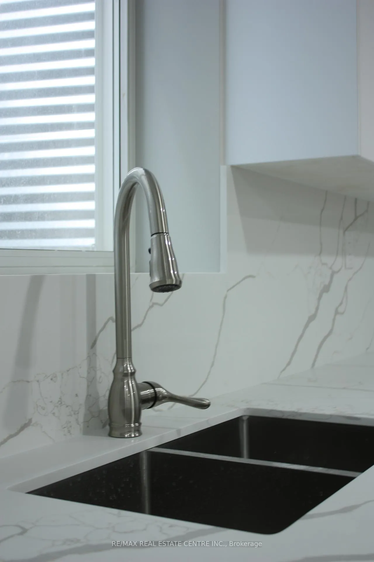 Photo 6 of 104 Limestone Lane, Shelburne — HOMEH