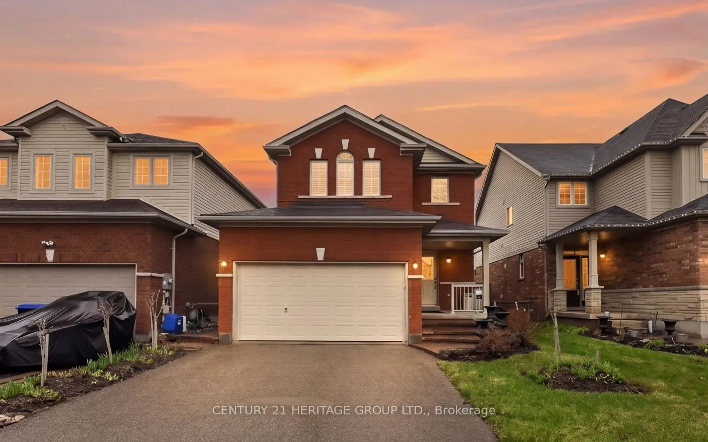 Photo 1 of 32 McMulkin Street, New Tecumseth, Alliston — HOMEH