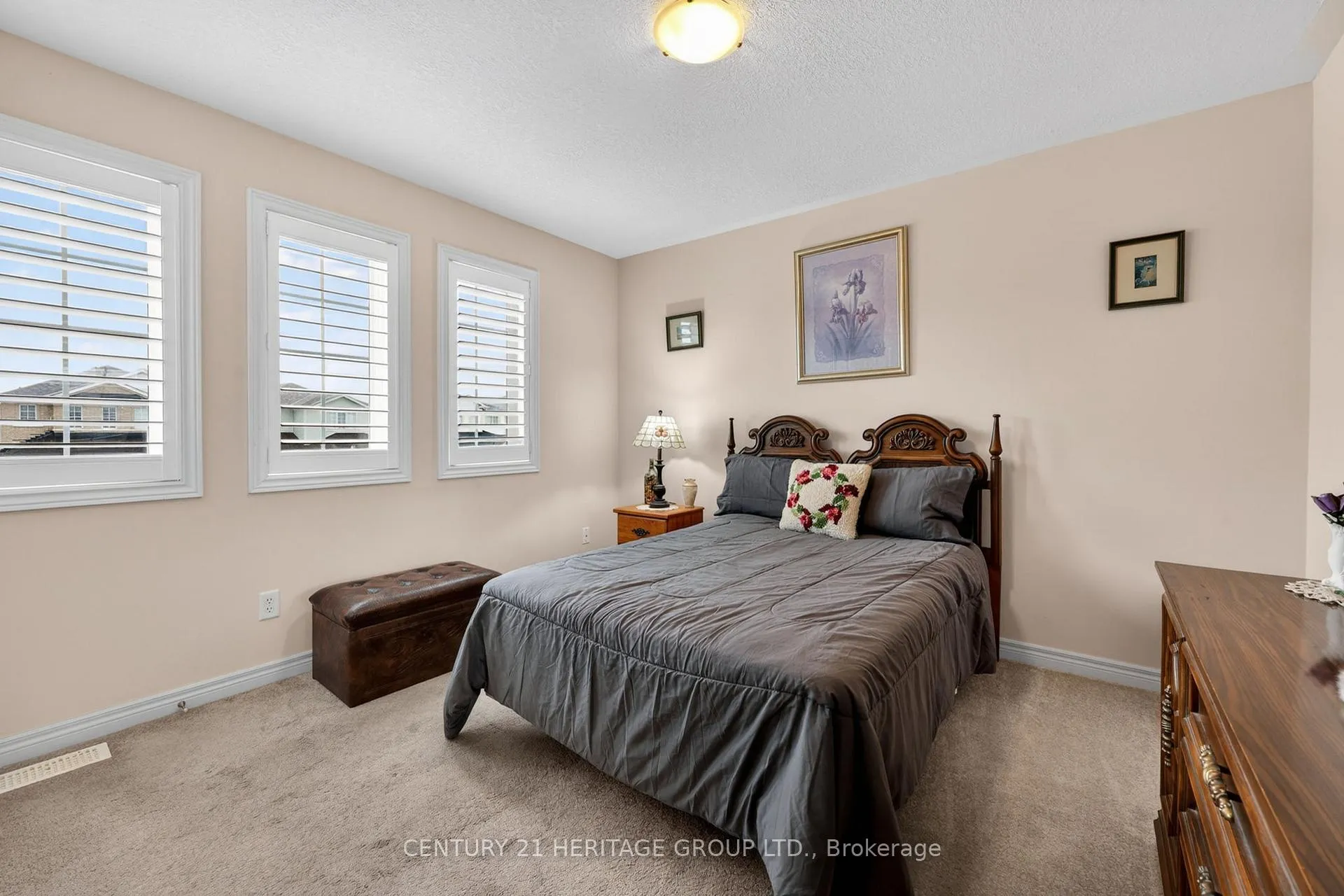 Photo 24 of 32 McMulkin Street, New Tecumseth, Alliston — HOMEH