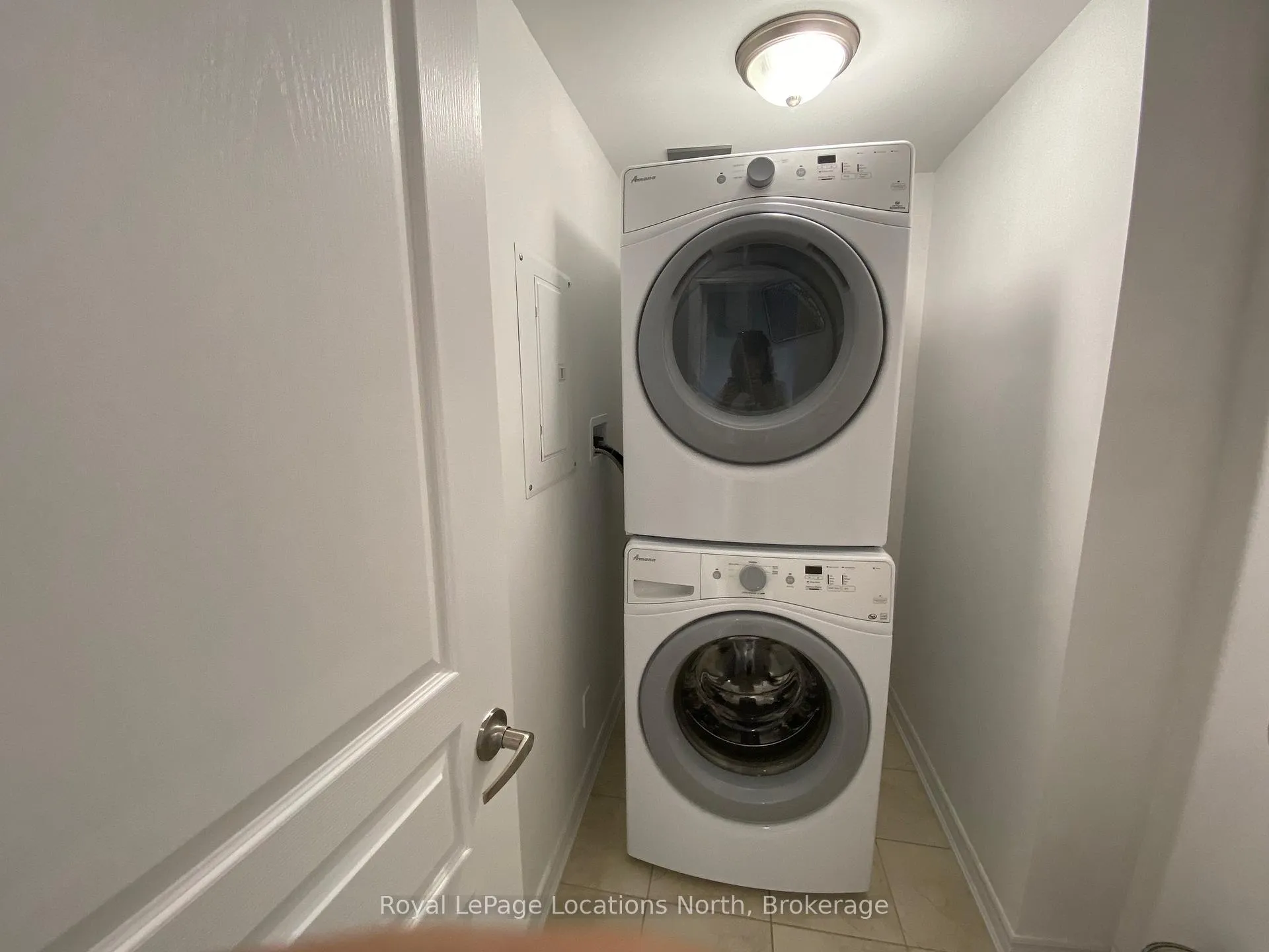 Photo 12 of Unit 203, 2 Anchorage Crescent, Collingwood — HOMEH