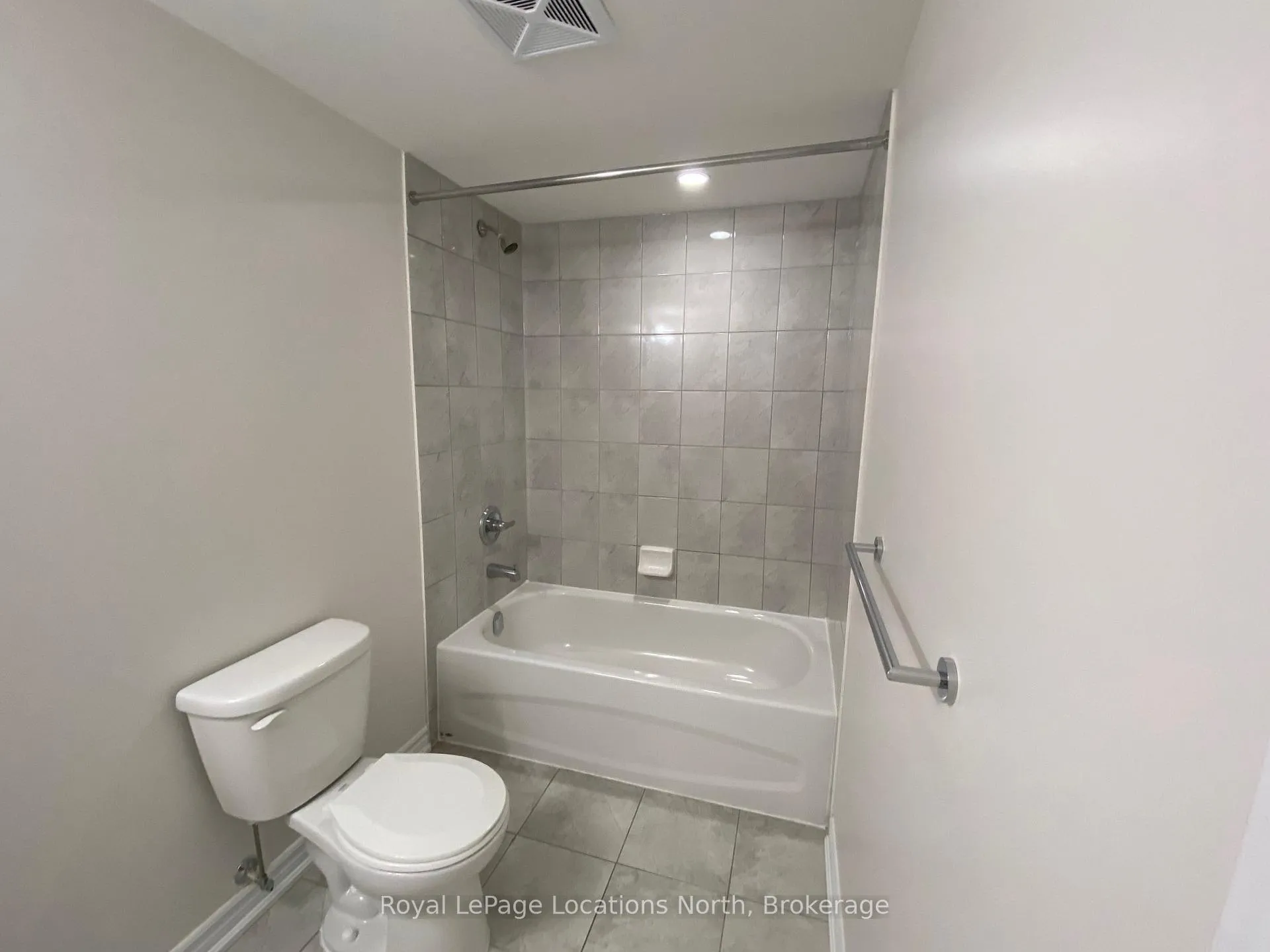 Photo 15 of Unit 203, 2 Anchorage Crescent, Collingwood — HOMEH