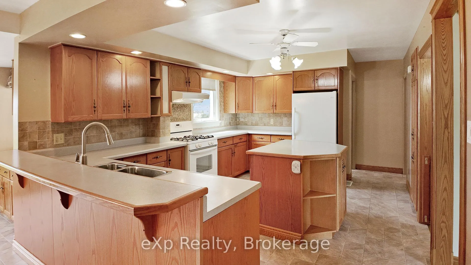 Photo 6 of 1267 Bruce Road 12, South Bruce — HOMEH