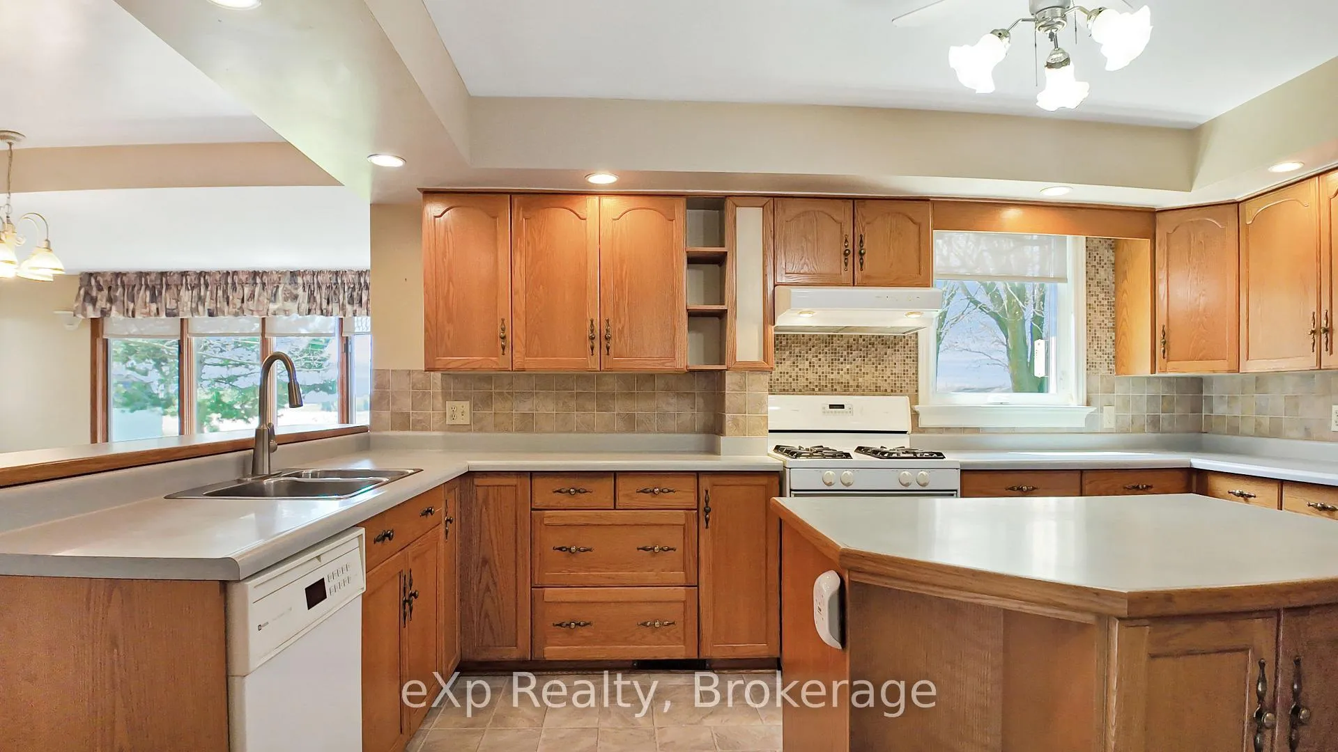Photo 7 of 1267 Bruce Road 12, South Bruce — HOMEH
