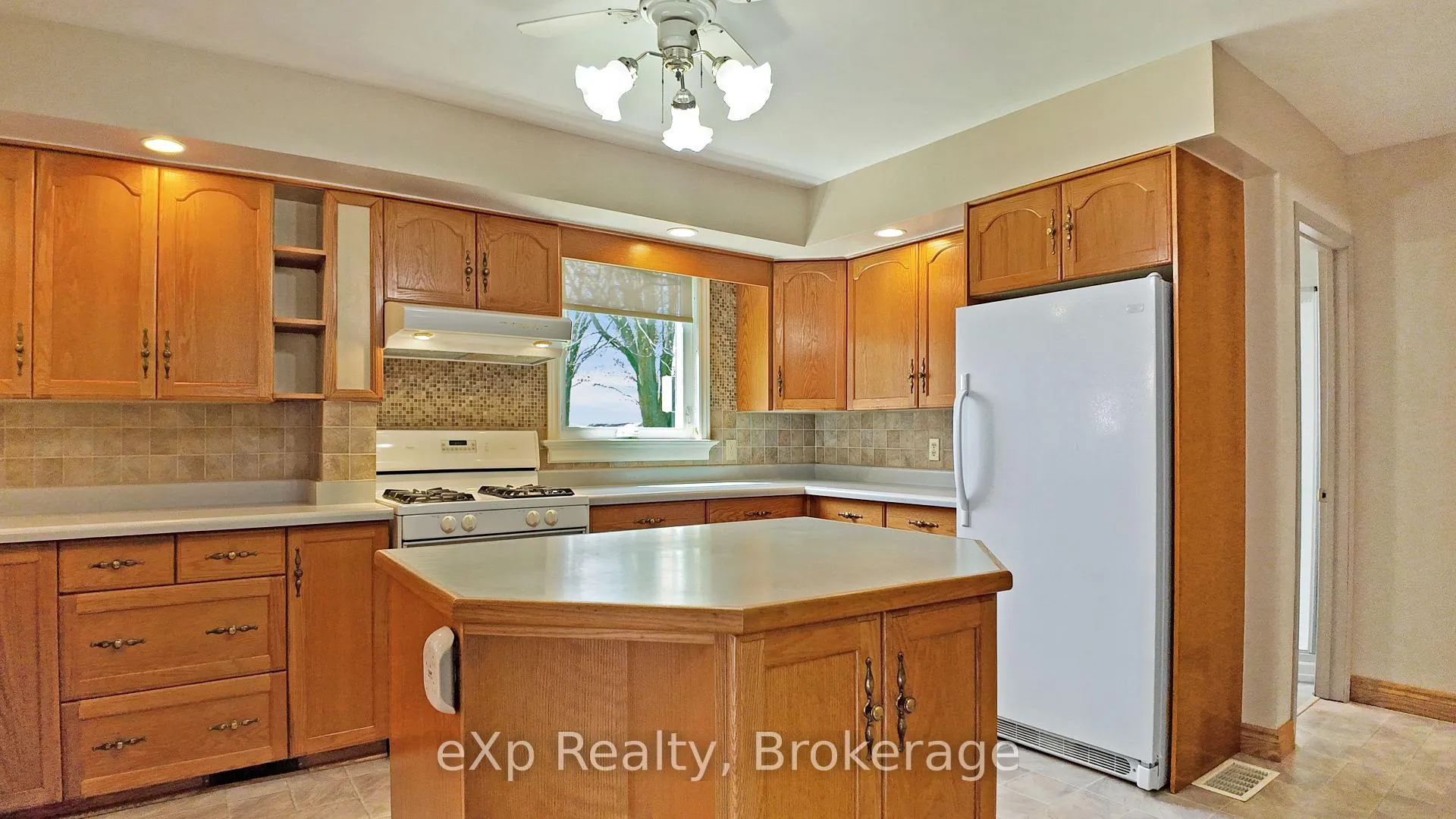 Photo 8 of 1267 Bruce Road 12, South Bruce — HOMEH