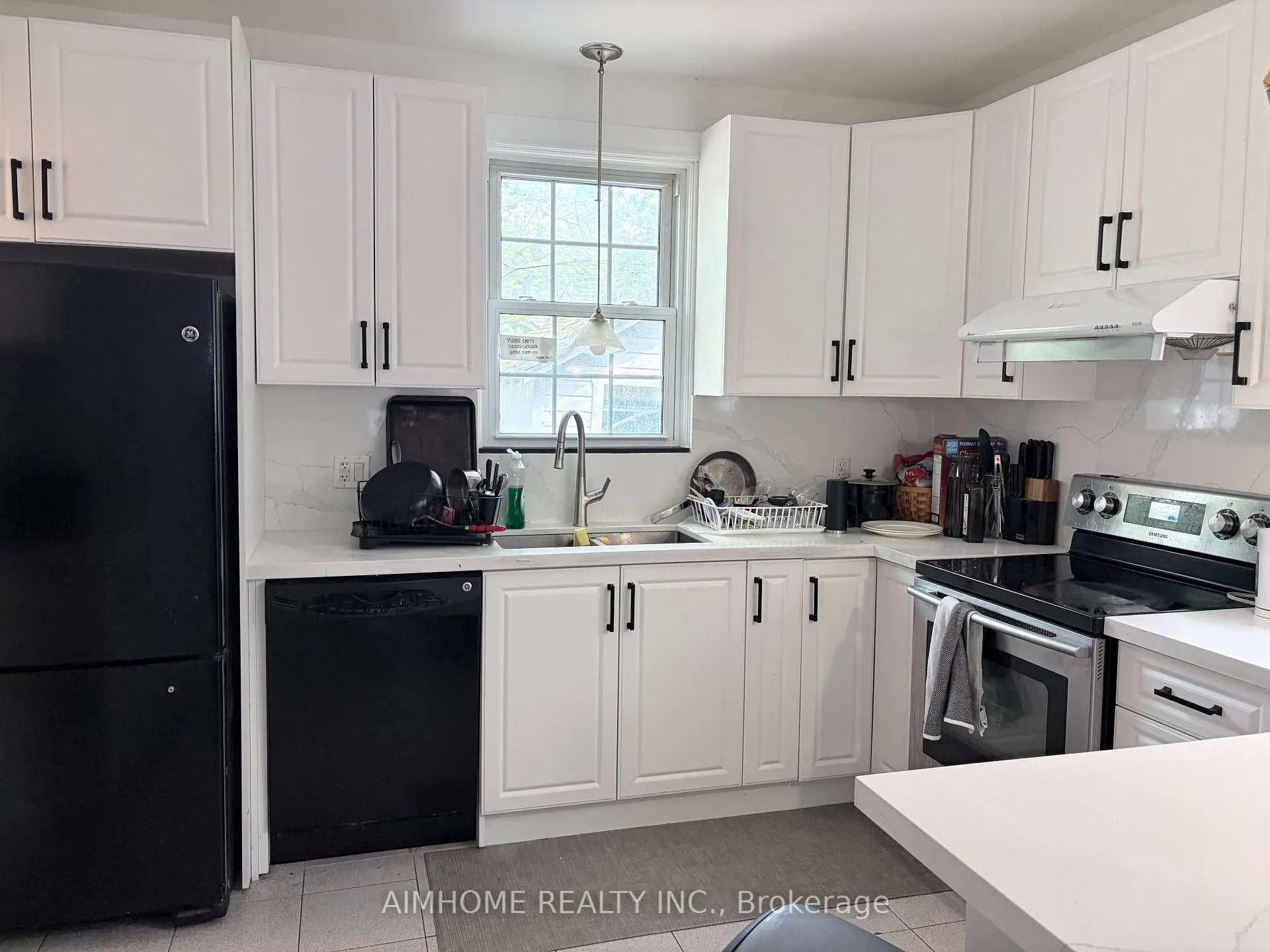 Photo 7 of 110 Traymore Avenue, Hamilton, Westdale — HOMEH
