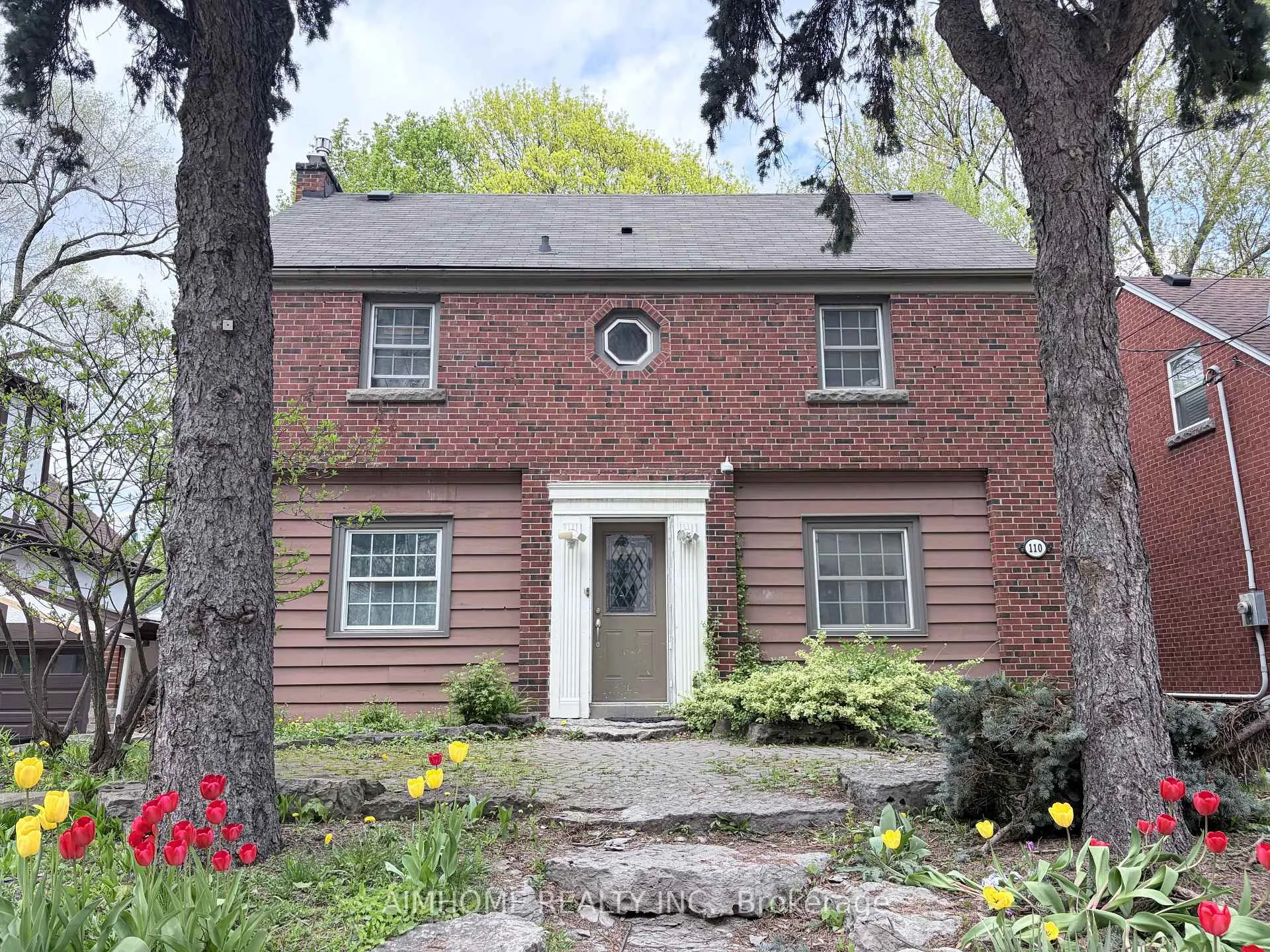 Photo 10 of 110 Traymore Avenue, Hamilton, Westdale — HOMEH