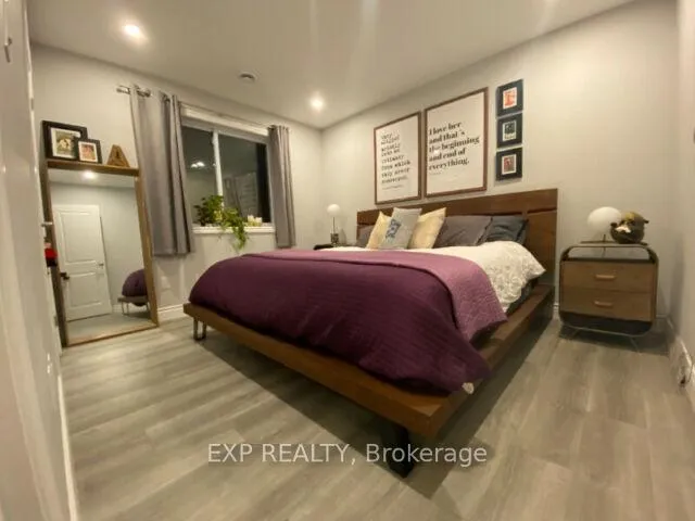 Photo 10 of Unit B, 238 Ridgewood Crescent, London, South D — HOMEH