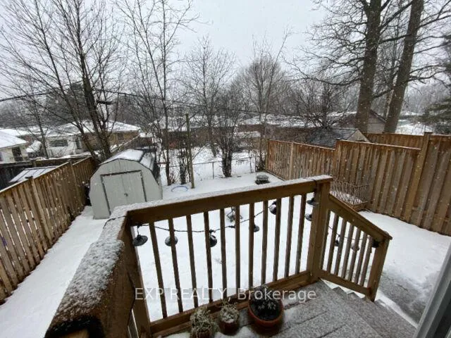 Photo 11 of Unit B, 238 Ridgewood Crescent, London, South D — HOMEH