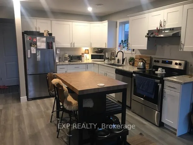 Photo 14 of Unit B, 238 Ridgewood Crescent, London, South D — HOMEH