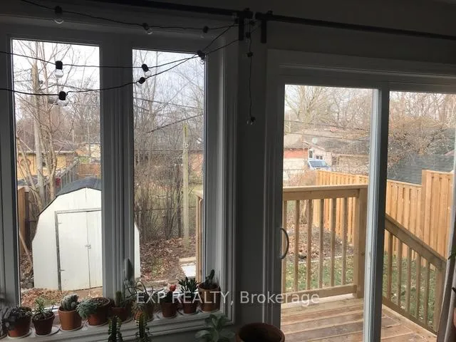 Photo 16 of Unit B, 238 Ridgewood Crescent, London, South D — HOMEH