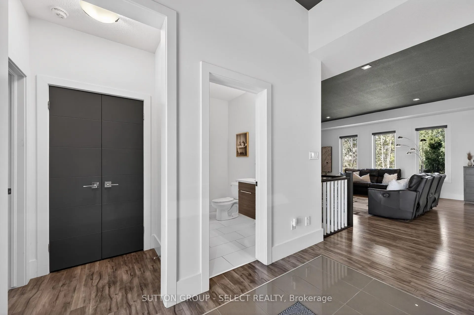 Photo 5 of 228 Martin Drive, Middlesex Centre, Ilderton — HOMEH
