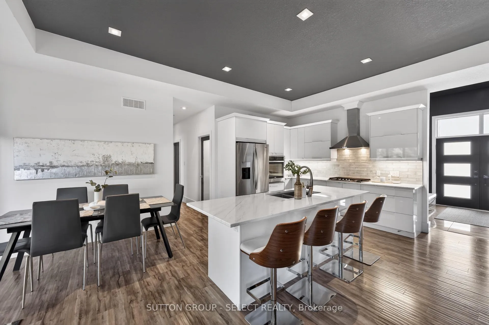 Photo 10 of 228 Martin Drive, Middlesex Centre, Ilderton — HOMEH