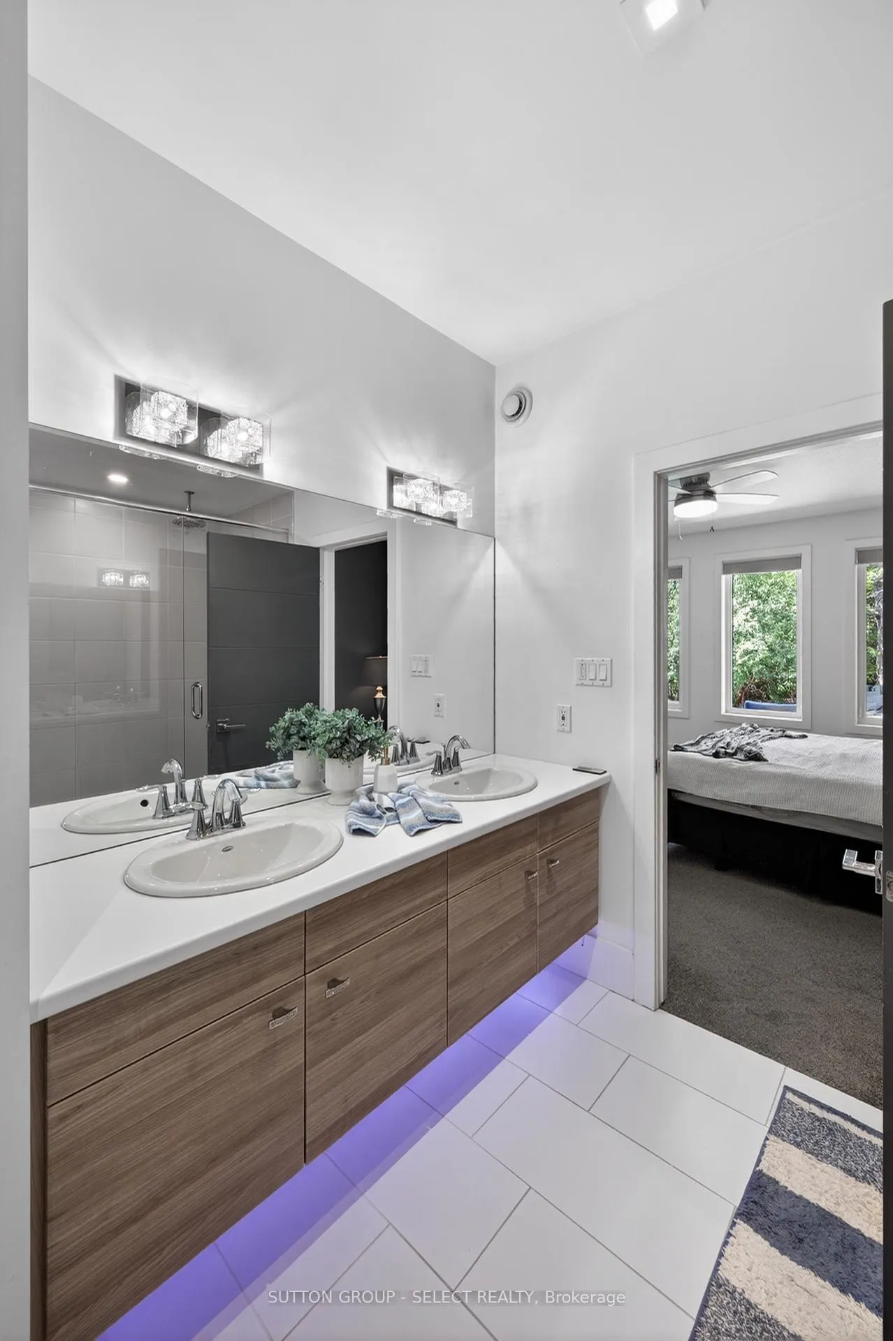 Photo 19 of 228 Martin Drive, Middlesex Centre, Ilderton — HOMEH