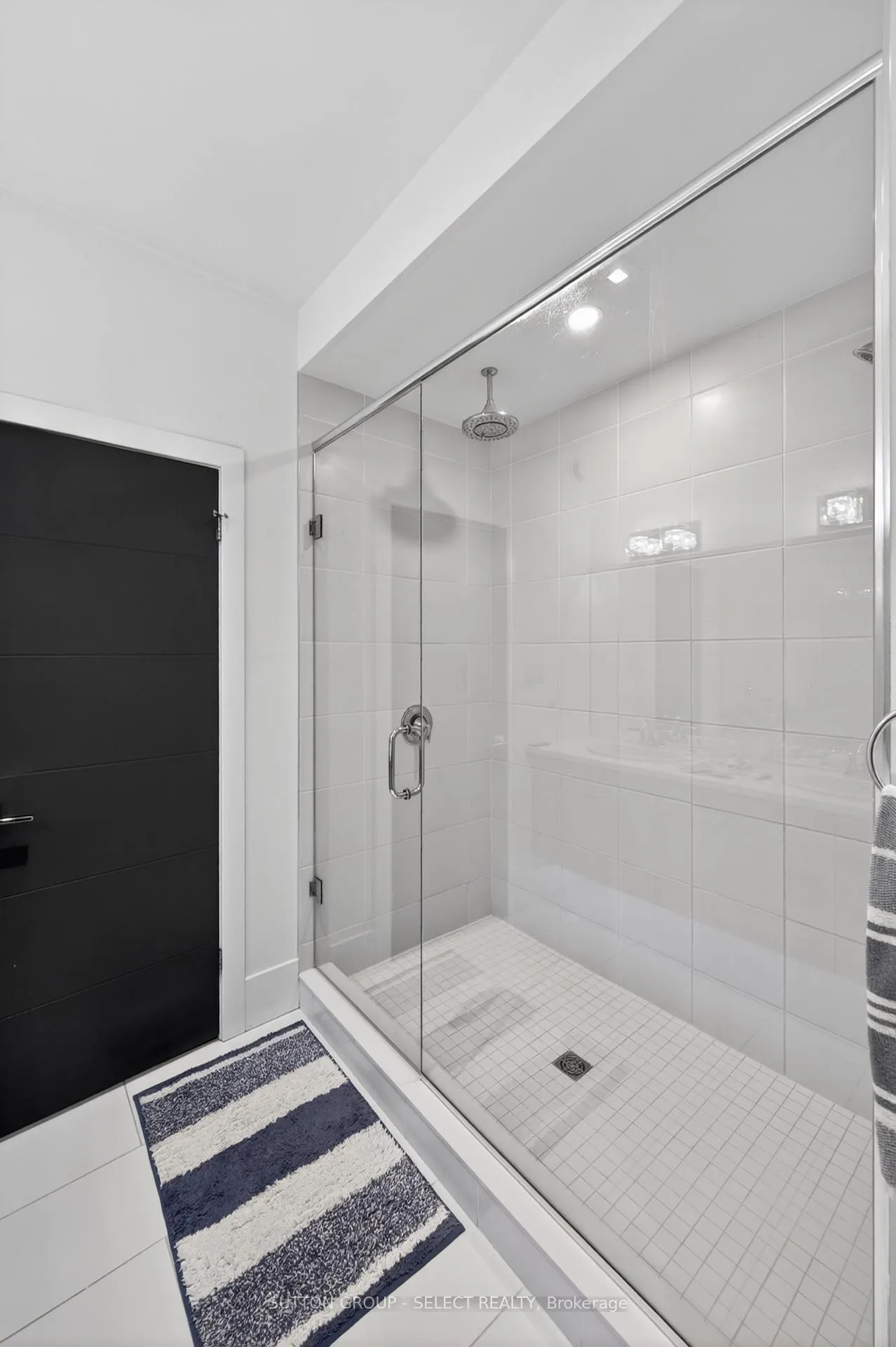 Photo 20 of 228 Martin Drive, Middlesex Centre, Ilderton — HOMEH