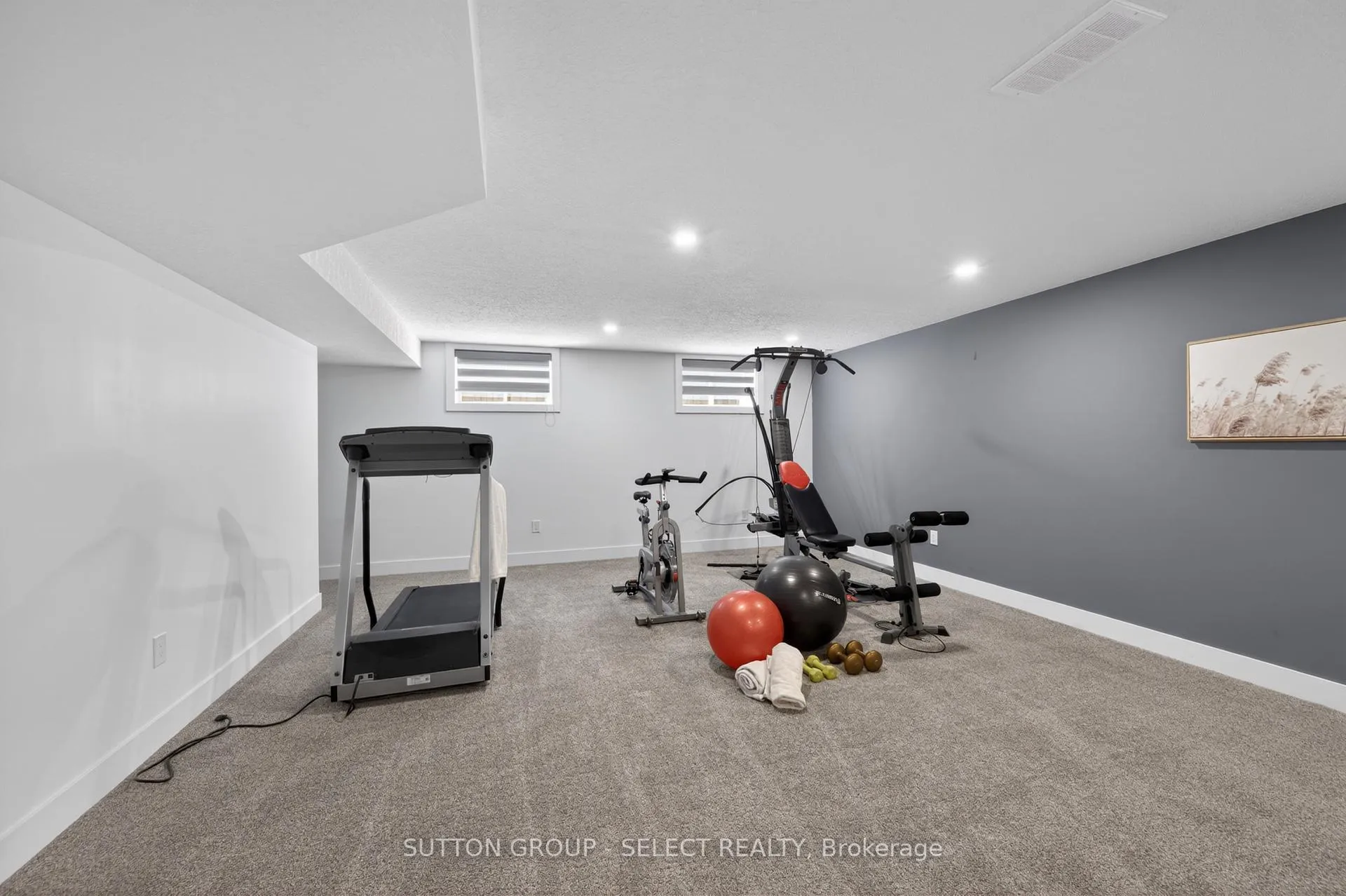 Photo 25 of 228 Martin Drive, Middlesex Centre, Ilderton — HOMEH