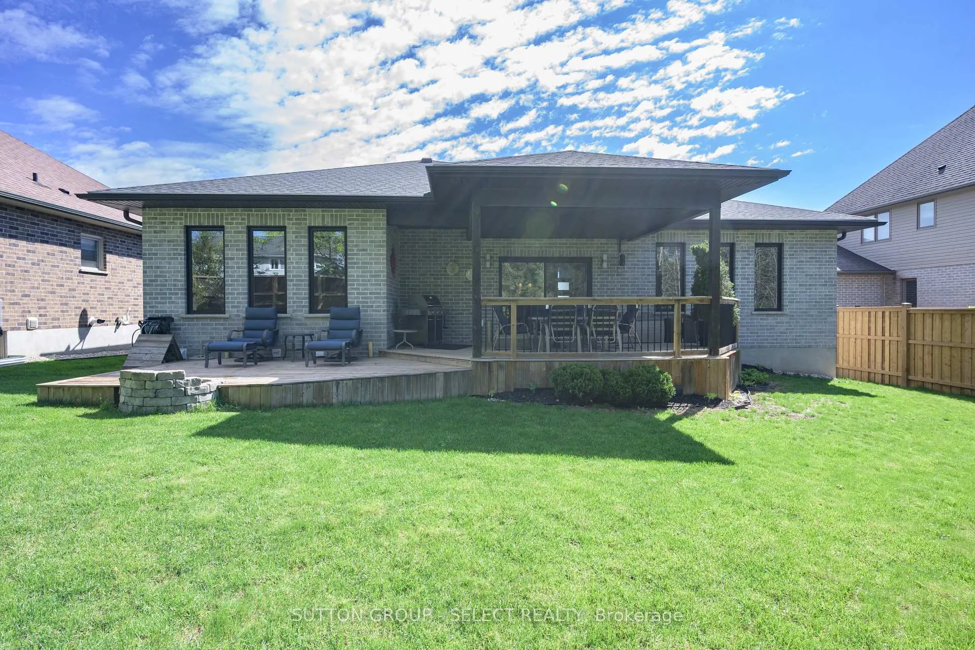 Photo 31 of 228 Martin Drive, Middlesex Centre, Ilderton — HOMEH