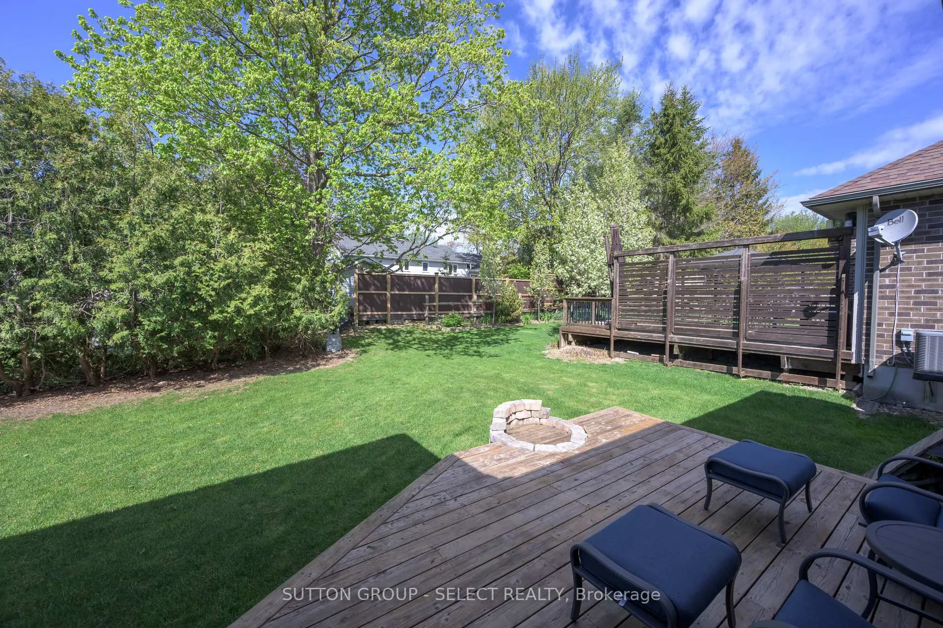 Photo 34 of 228 Martin Drive, Middlesex Centre, Ilderton — HOMEH