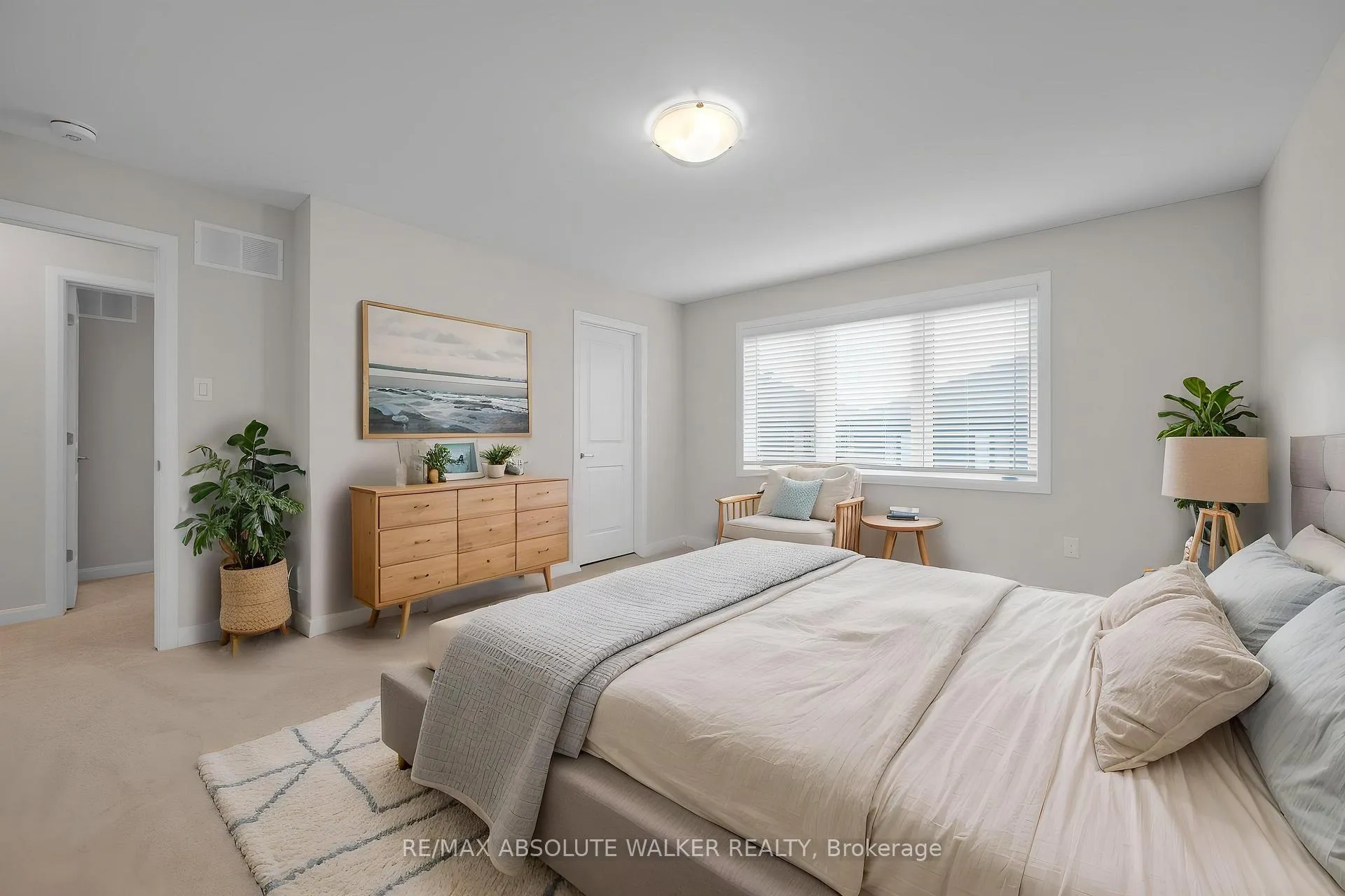 Photo 23 of 529 Anchor Circle, Ottawa, Mahogany Community — HOMEH