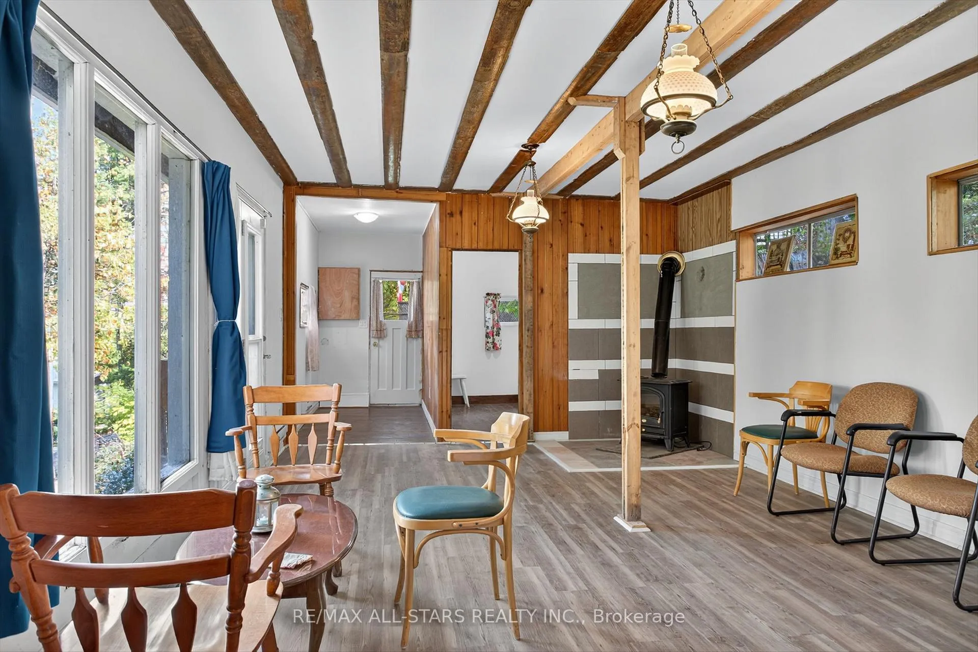 Photo 9 of 60 Elder Street, Kawartha Lakes, Fenelon — HOMEH