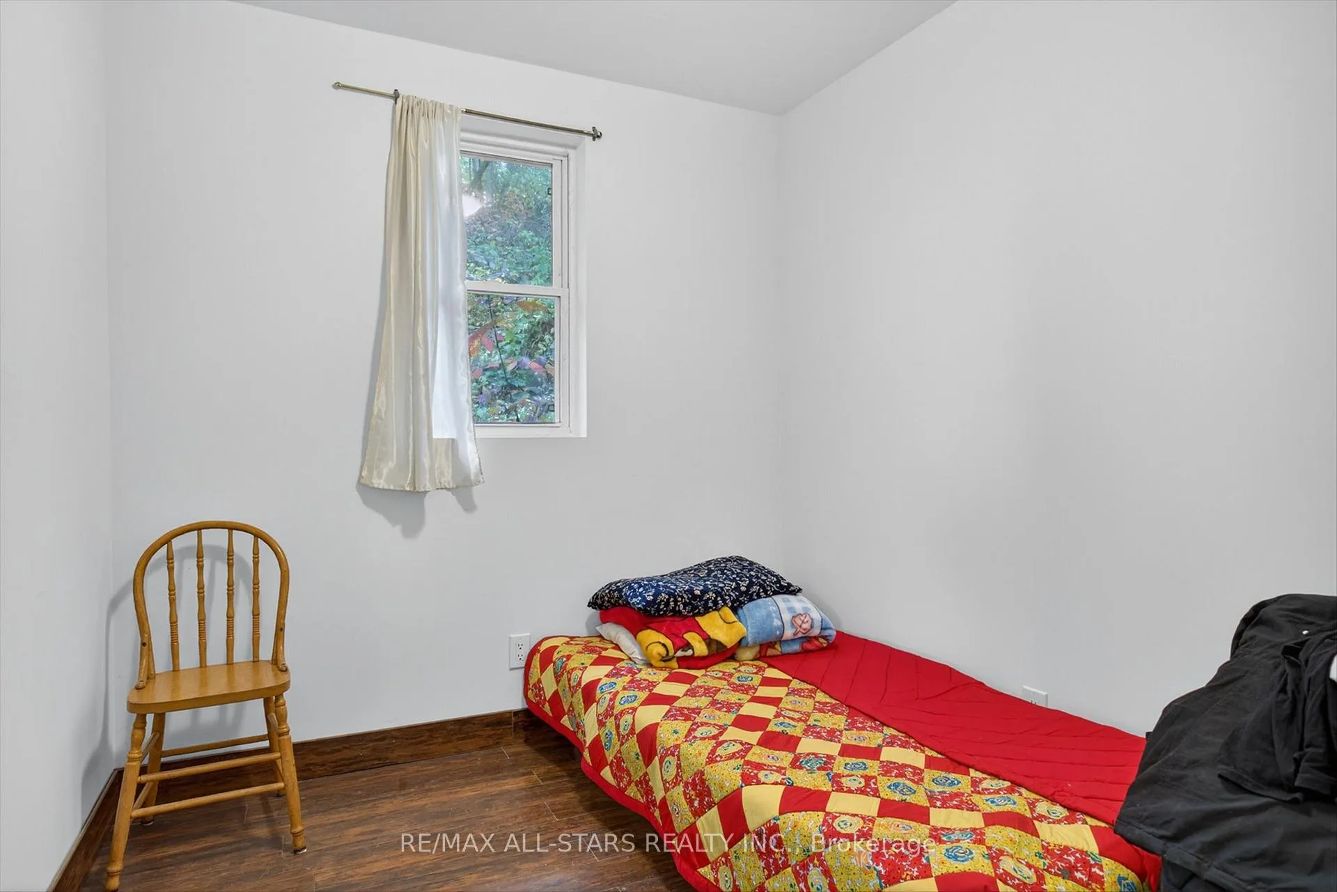 Photo 16 of 60 Elder Street, Kawartha Lakes, Fenelon — HOMEH