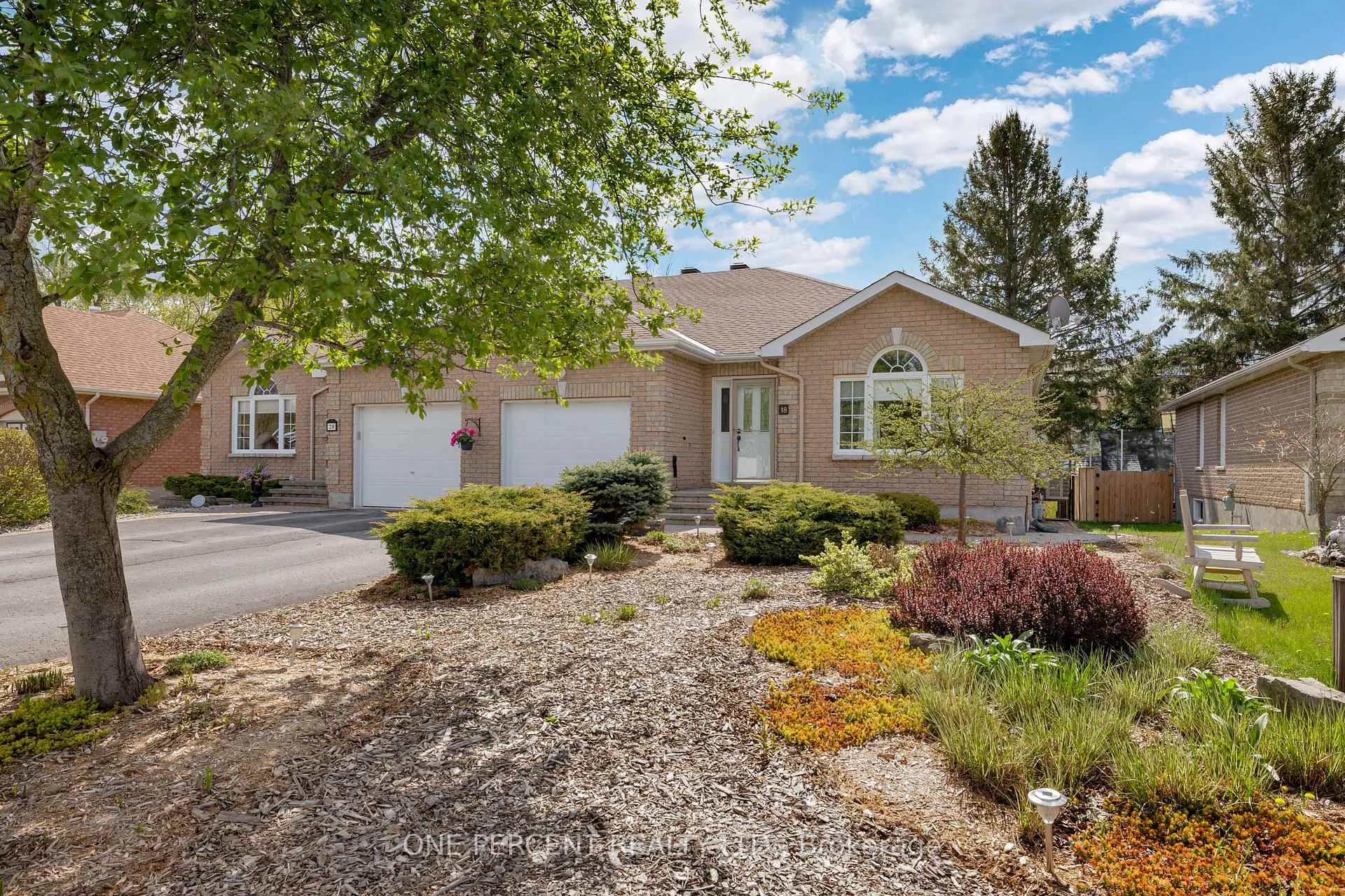 Front of 18 Dr. Gordon Crescent