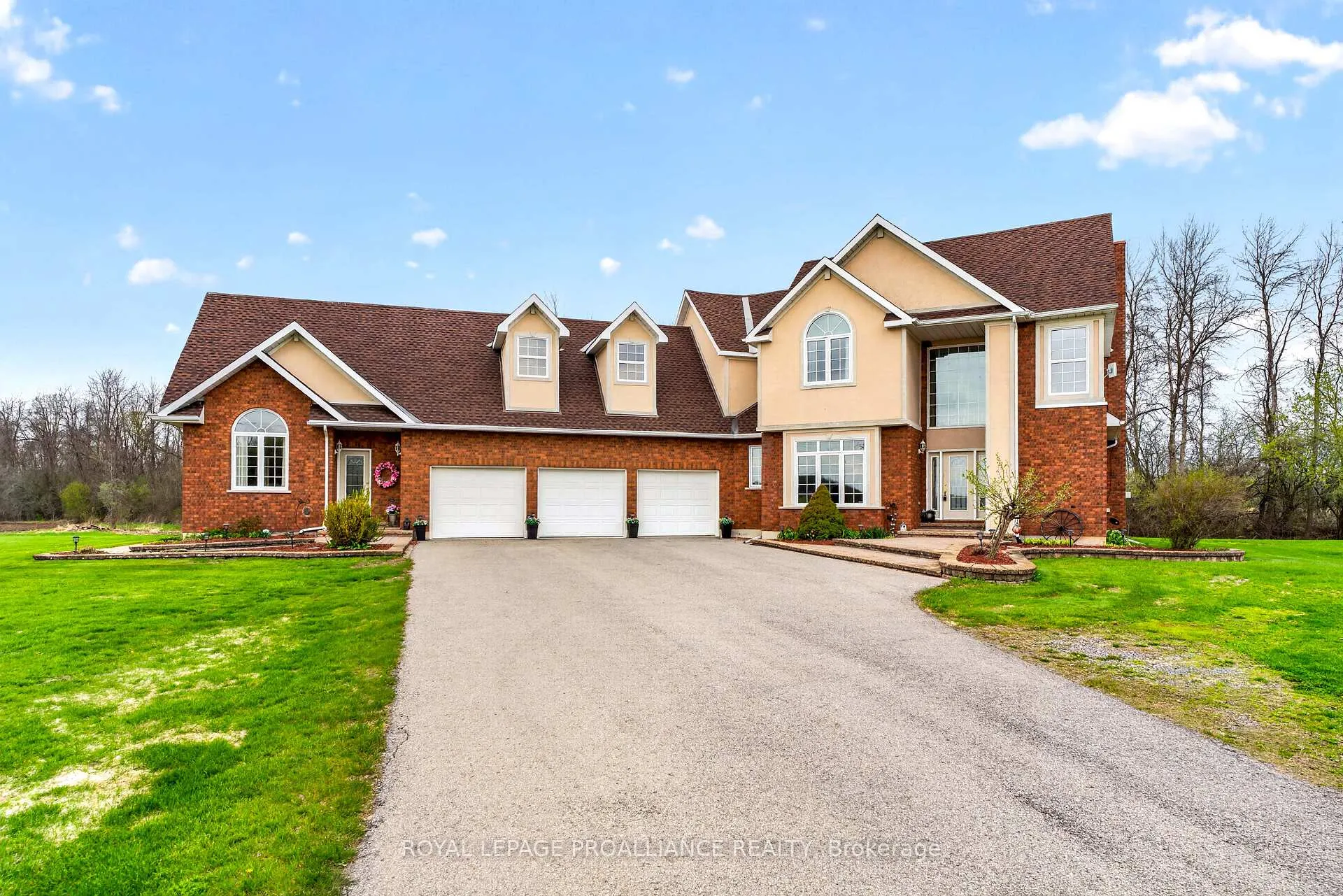 Photo of 3560/3562 Weir Road