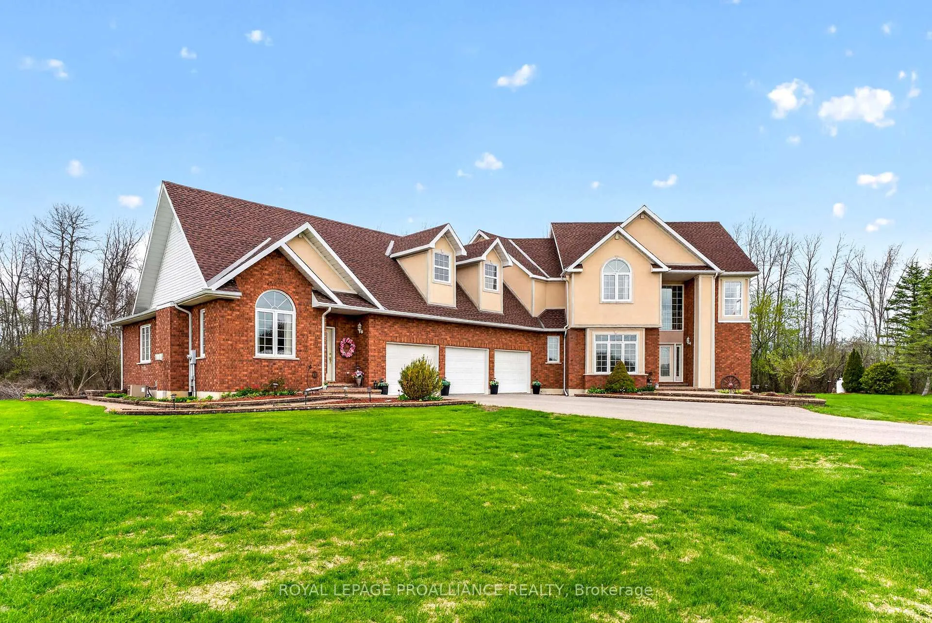 Photo 4 of 3560/3562 Weir Road, Edwardsburgh/Cardinal, Edwardsburgh/Cardinal Twp — HOMEH