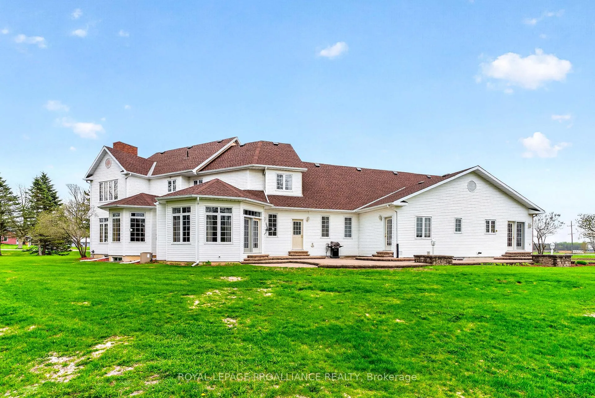 Photo 5 of 3560/3562 Weir Road, Edwardsburgh/Cardinal, Edwardsburgh/Cardinal Twp — HOMEH