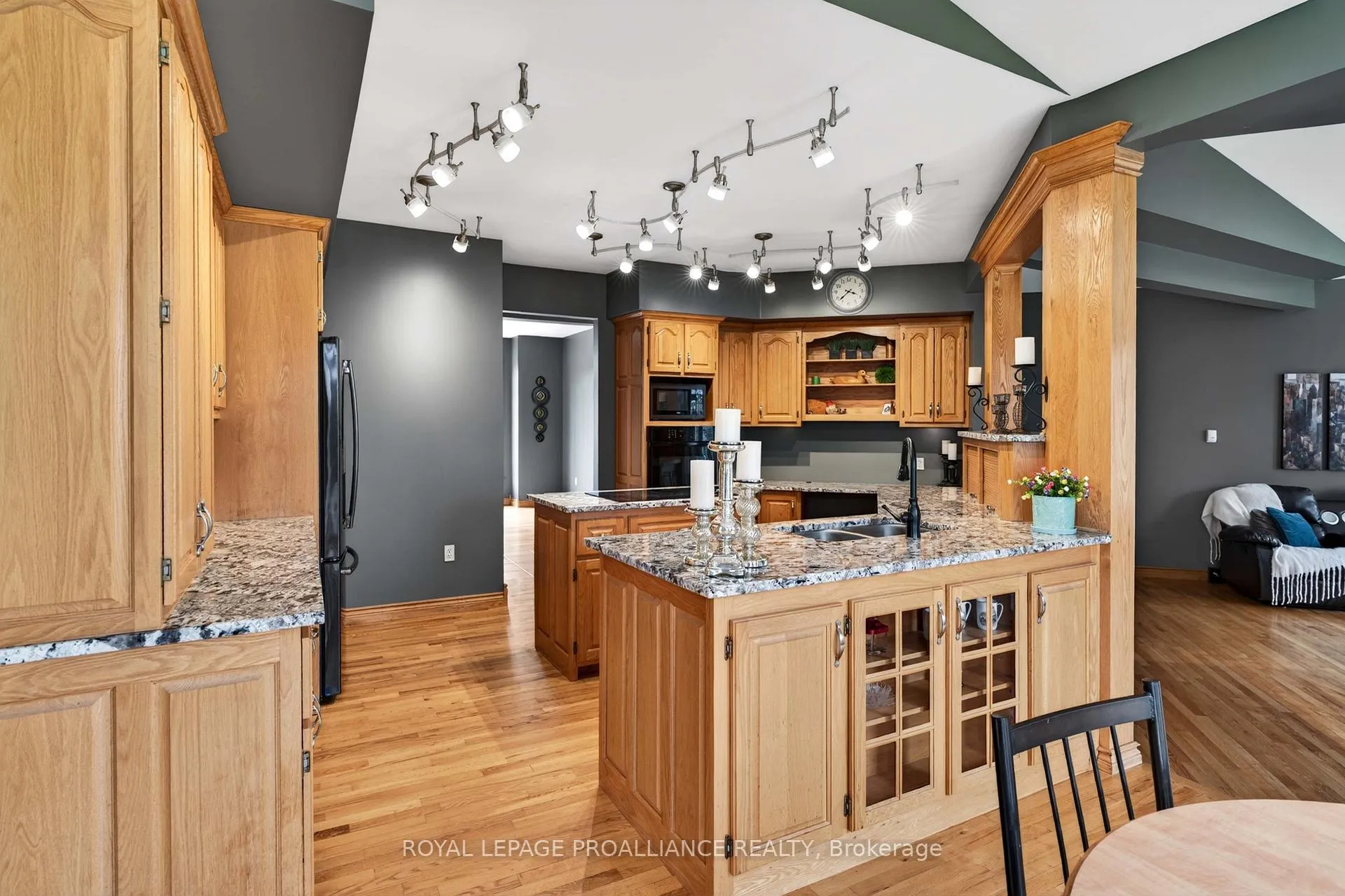Photo 16 of 3560/3562 Weir Road, Edwardsburgh/Cardinal, Edwardsburgh/Cardinal Twp — HOMEH