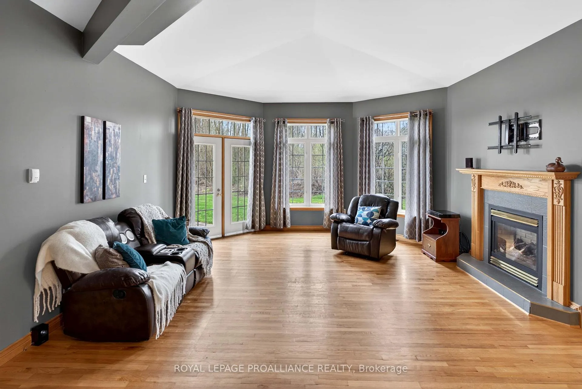 Photo 19 of 3560/3562 Weir Road, Edwardsburgh/Cardinal, Edwardsburgh/Cardinal Twp — HOMEH