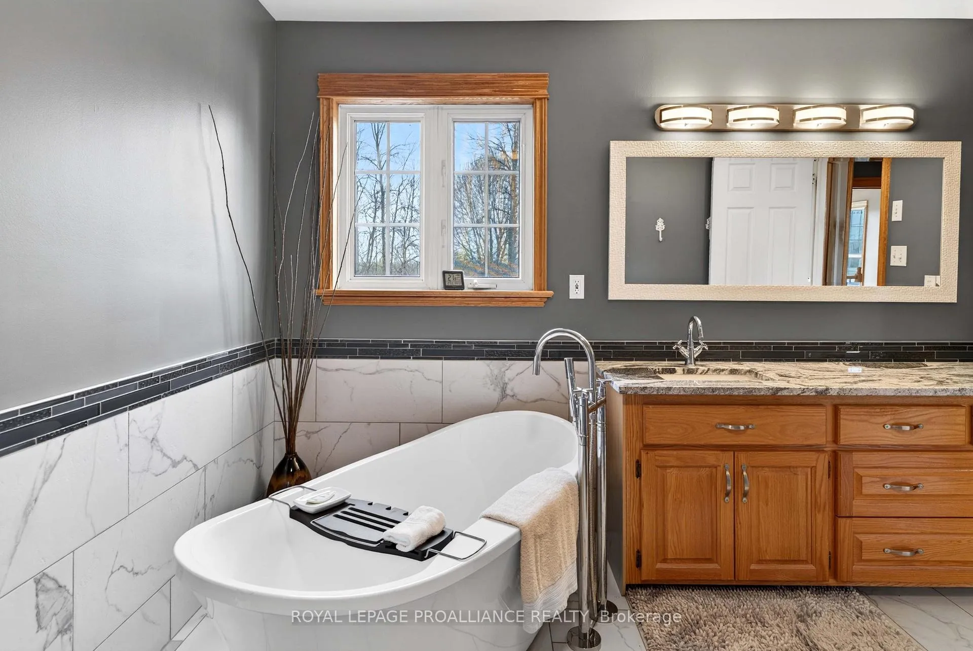 Photo 25 of 3560/3562 Weir Road, Edwardsburgh/Cardinal, Edwardsburgh/Cardinal Twp — HOMEH