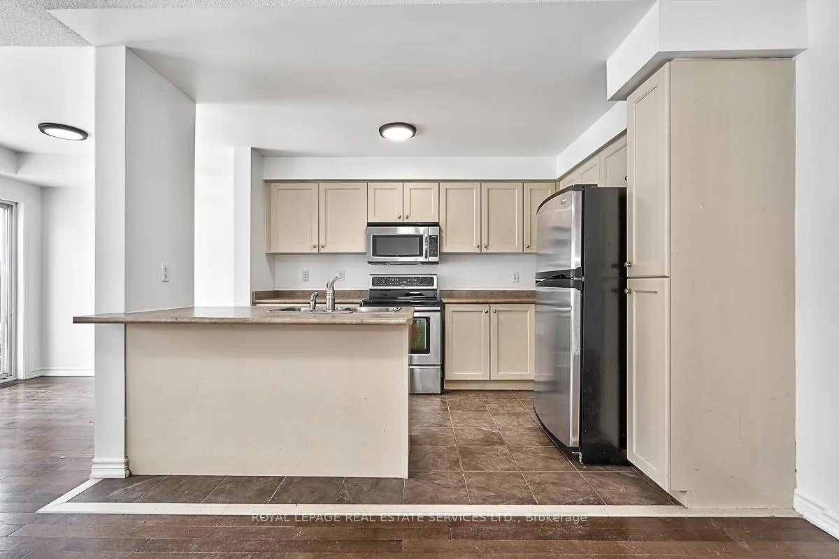 Photo 7 of 4227 Cole Crescent, Burlington, Alton — HOMEH