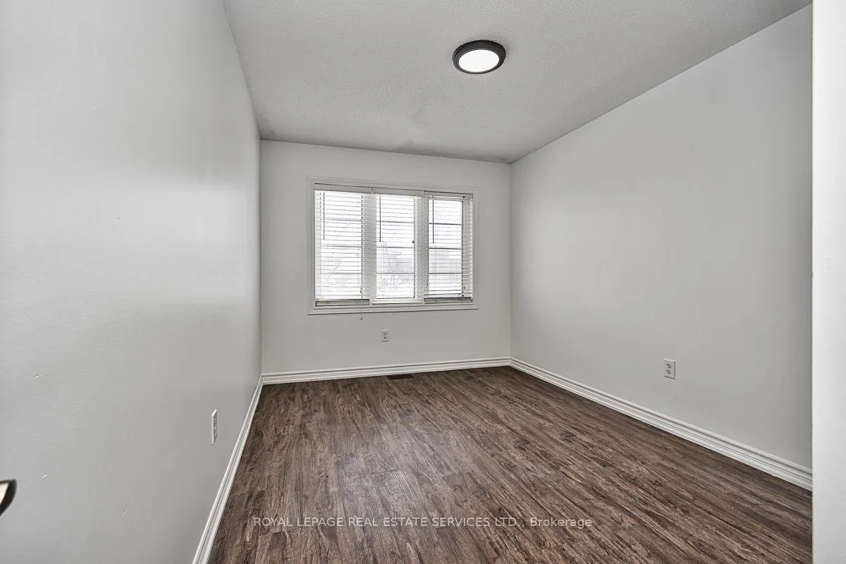 Photo 12 of 4227 Cole Crescent, Burlington, Alton — HOMEH