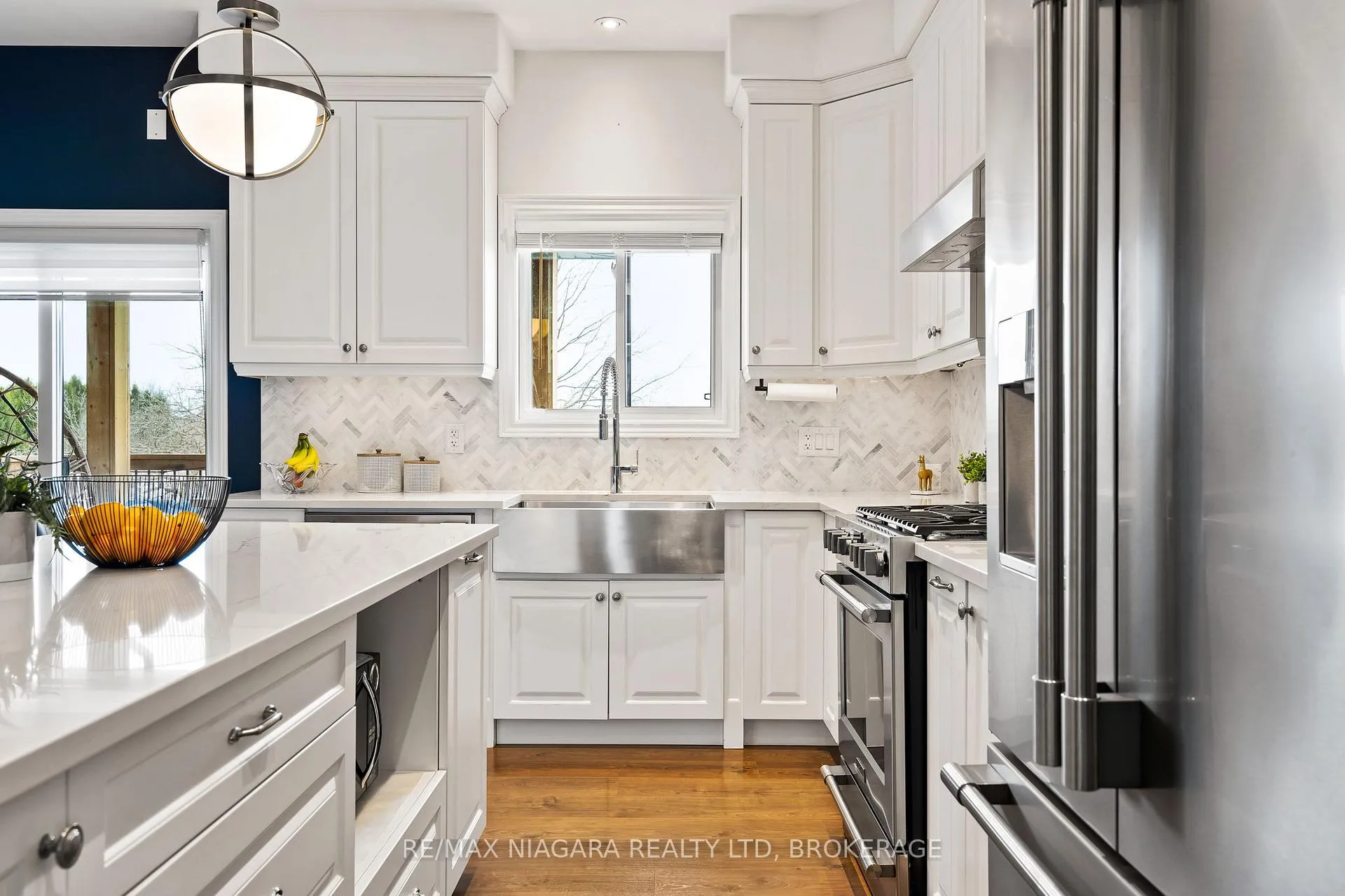 Photo 9 of 5703 Osprey Avenue, Niagara Falls, Forestview — HOMEH