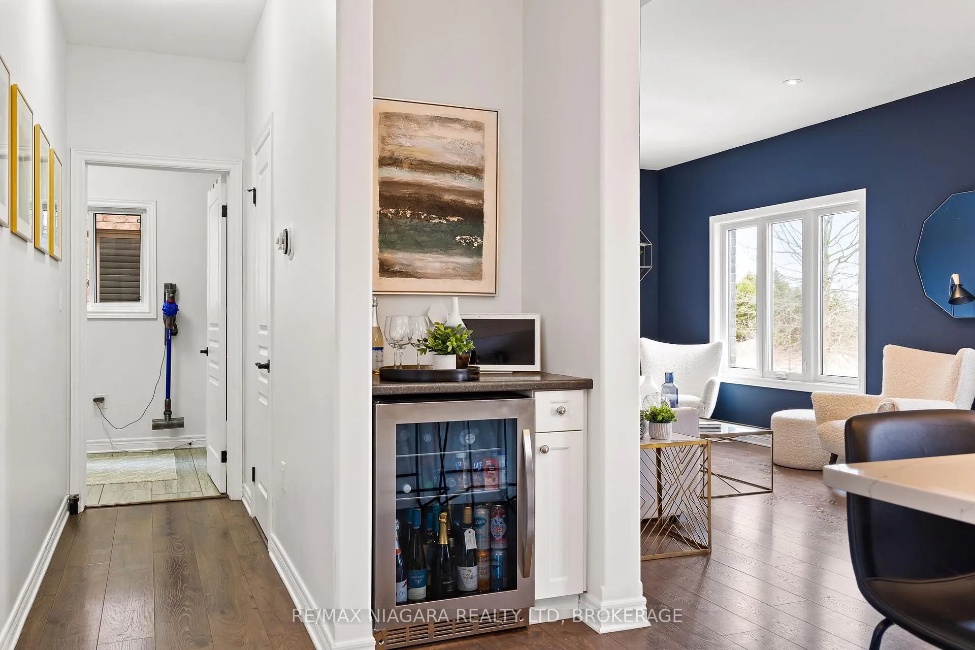 Photo 10 of 5703 Osprey Avenue, Niagara Falls, Forestview — HOMEH