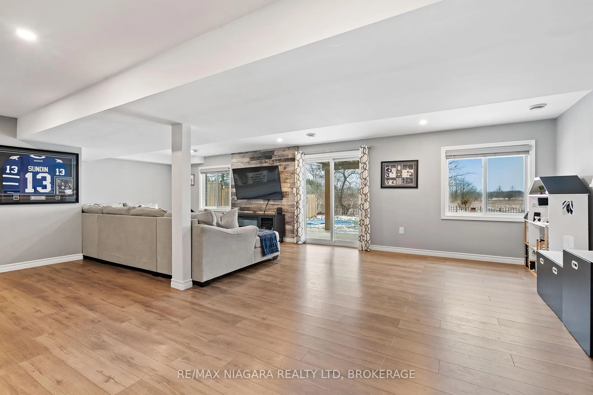 Photo 29 of 5703 Osprey Avenue, Niagara Falls, Forestview — HOMEH