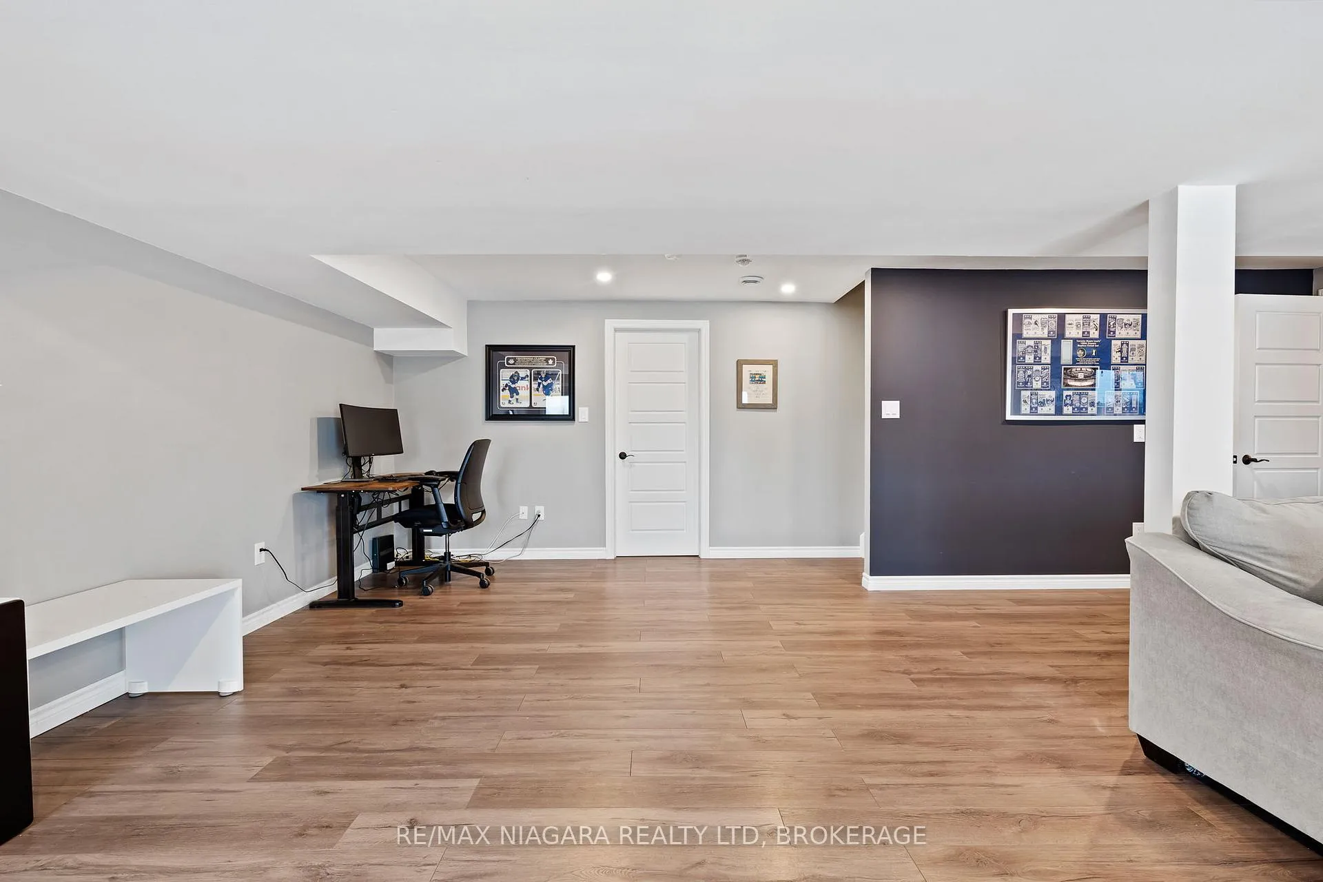 Photo 32 of 5703 Osprey Avenue, Niagara Falls, Forestview — HOMEH